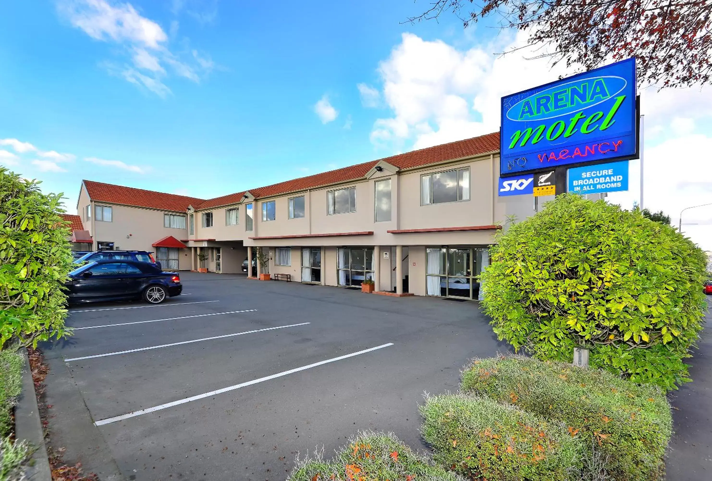 Facade/entrance, Property Building in Arena Motel