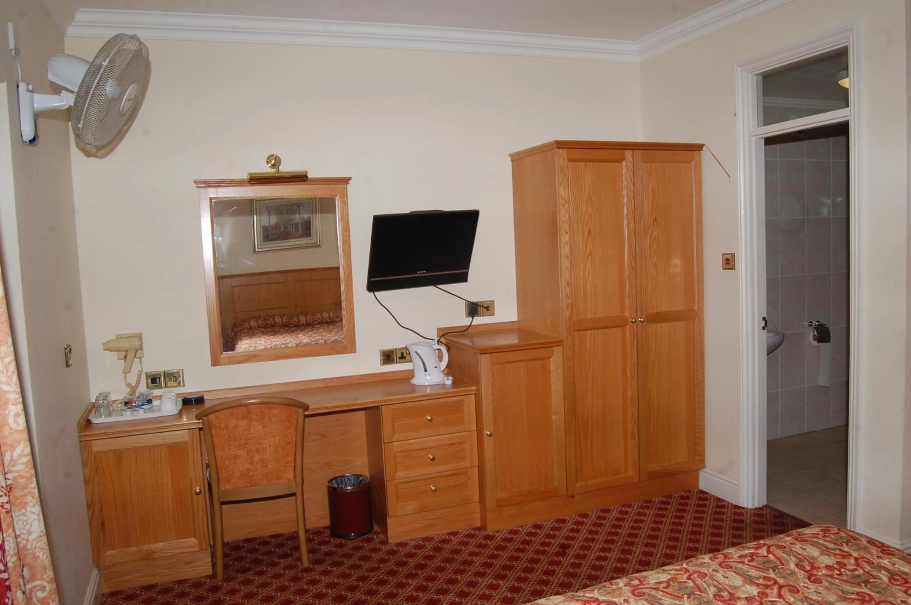 TV and multimedia, Bed in Viking Hotel