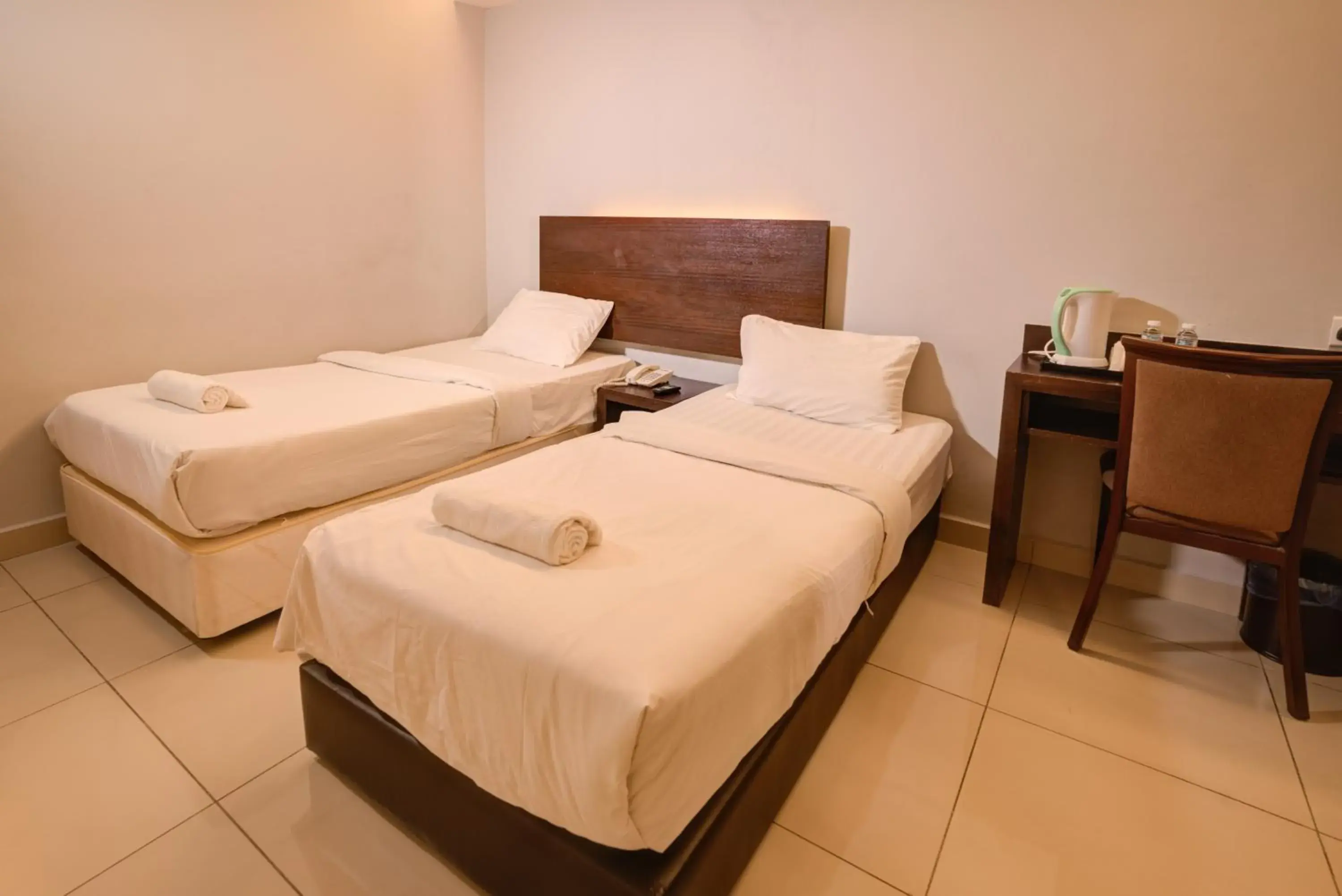 Photo of the whole room, Bed in GM Hotel Metro at Sunway Photo of the whole room, Bed in GM Hotel Metro at Sunway