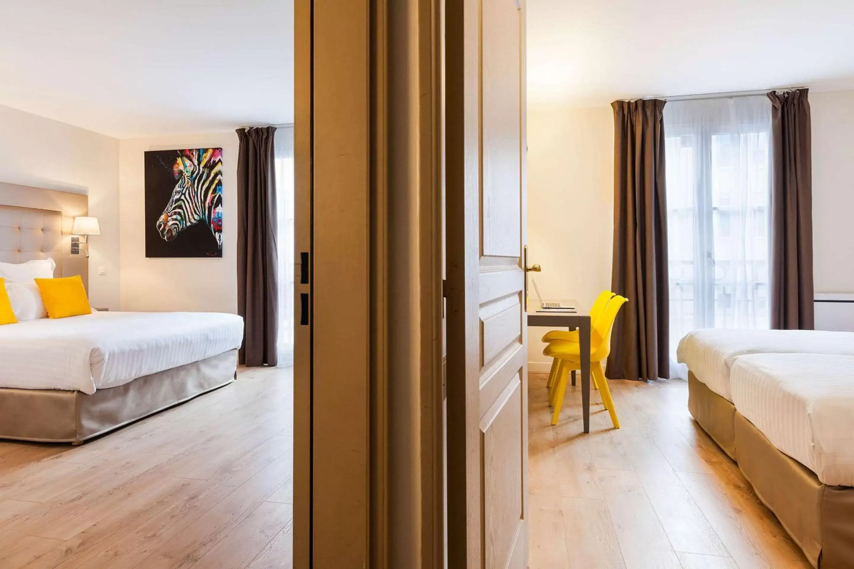 Photo of the whole room in Quality Suites Maisons-Laffitte Paris Ouest