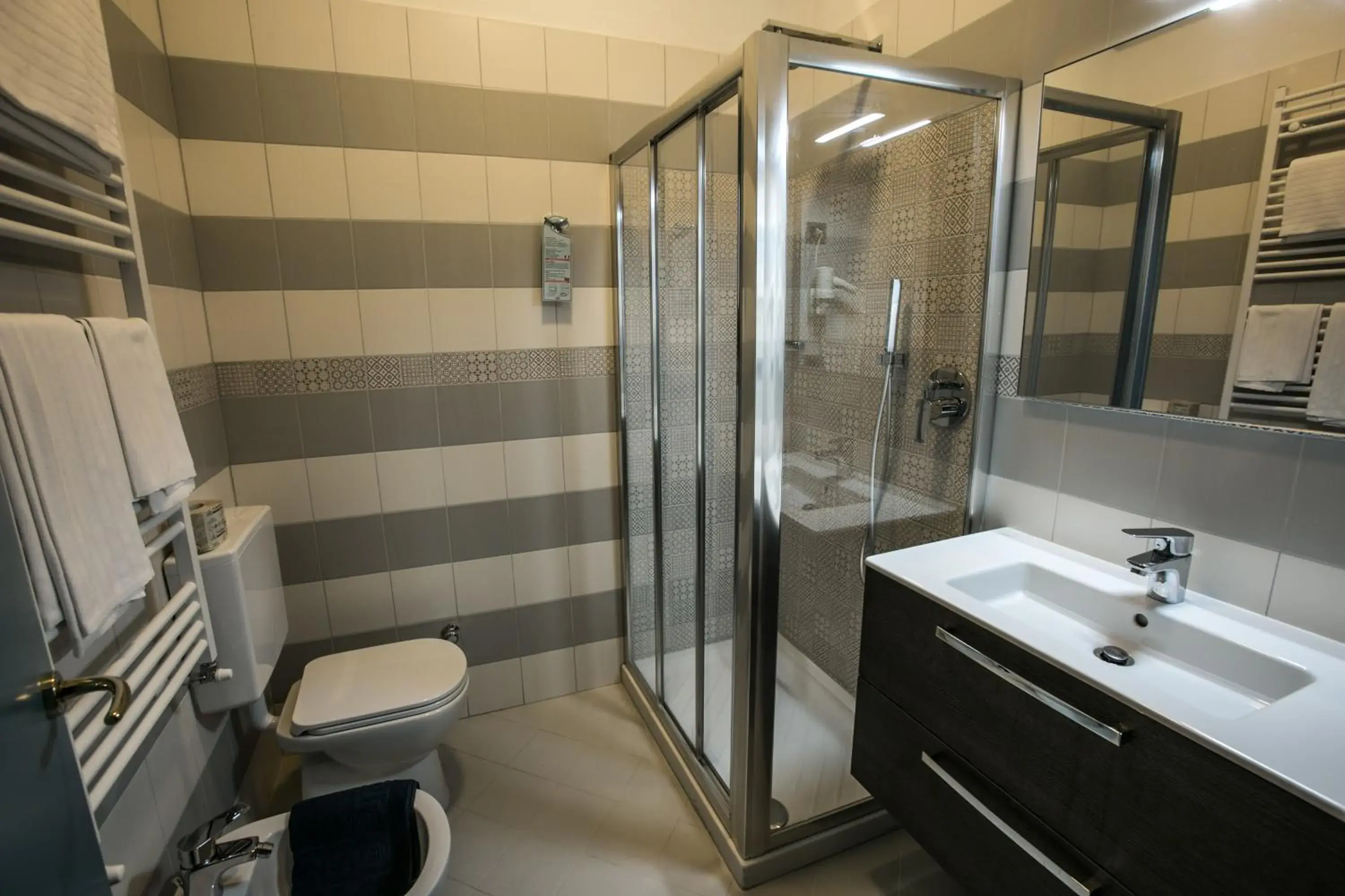 Bathroom in Hotel Ariston