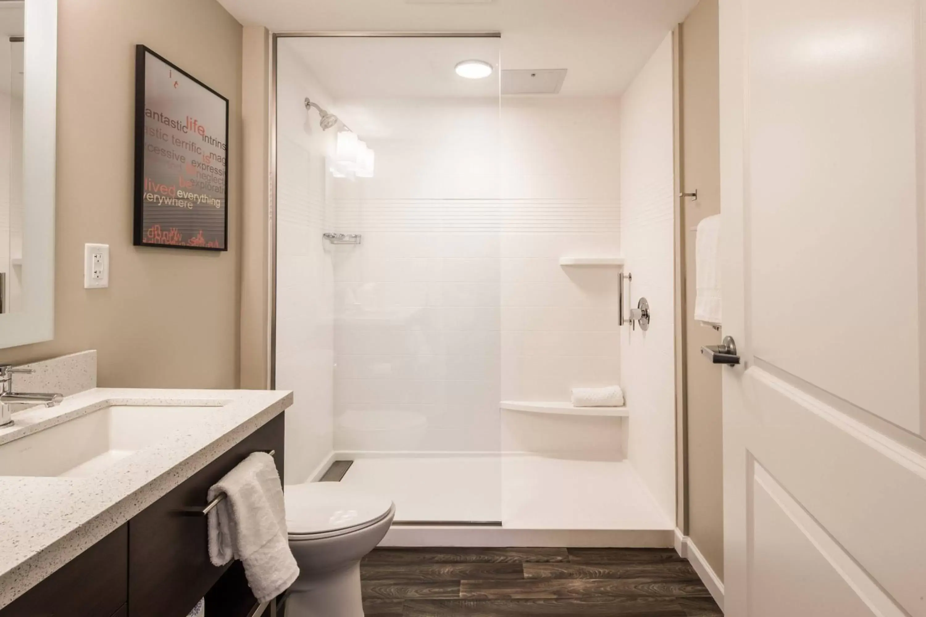 Bathroom in TownePlace Suites by Marriott Cleveland