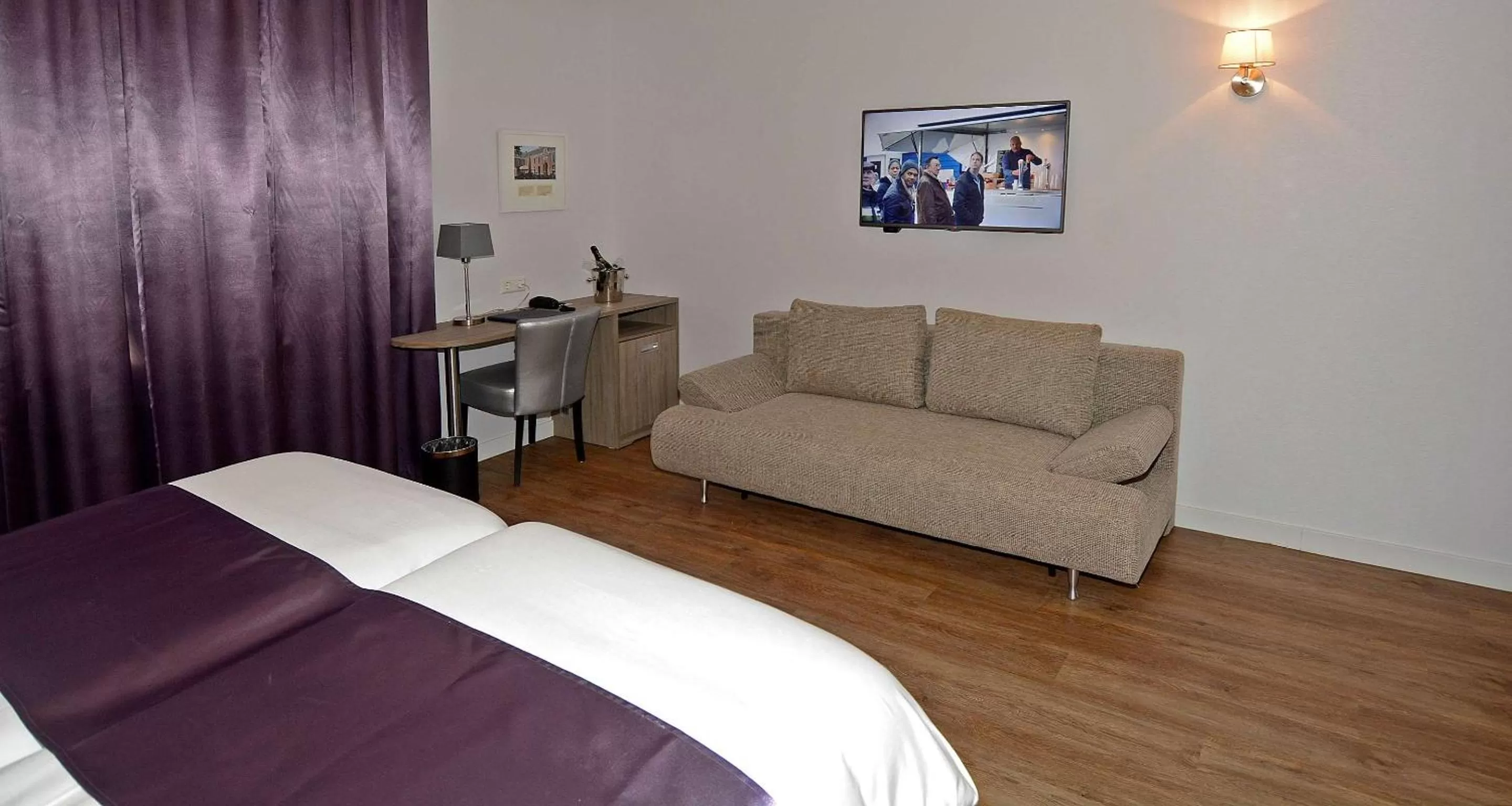Photo of the whole room, Bed in Best Western City Hotel Woerden