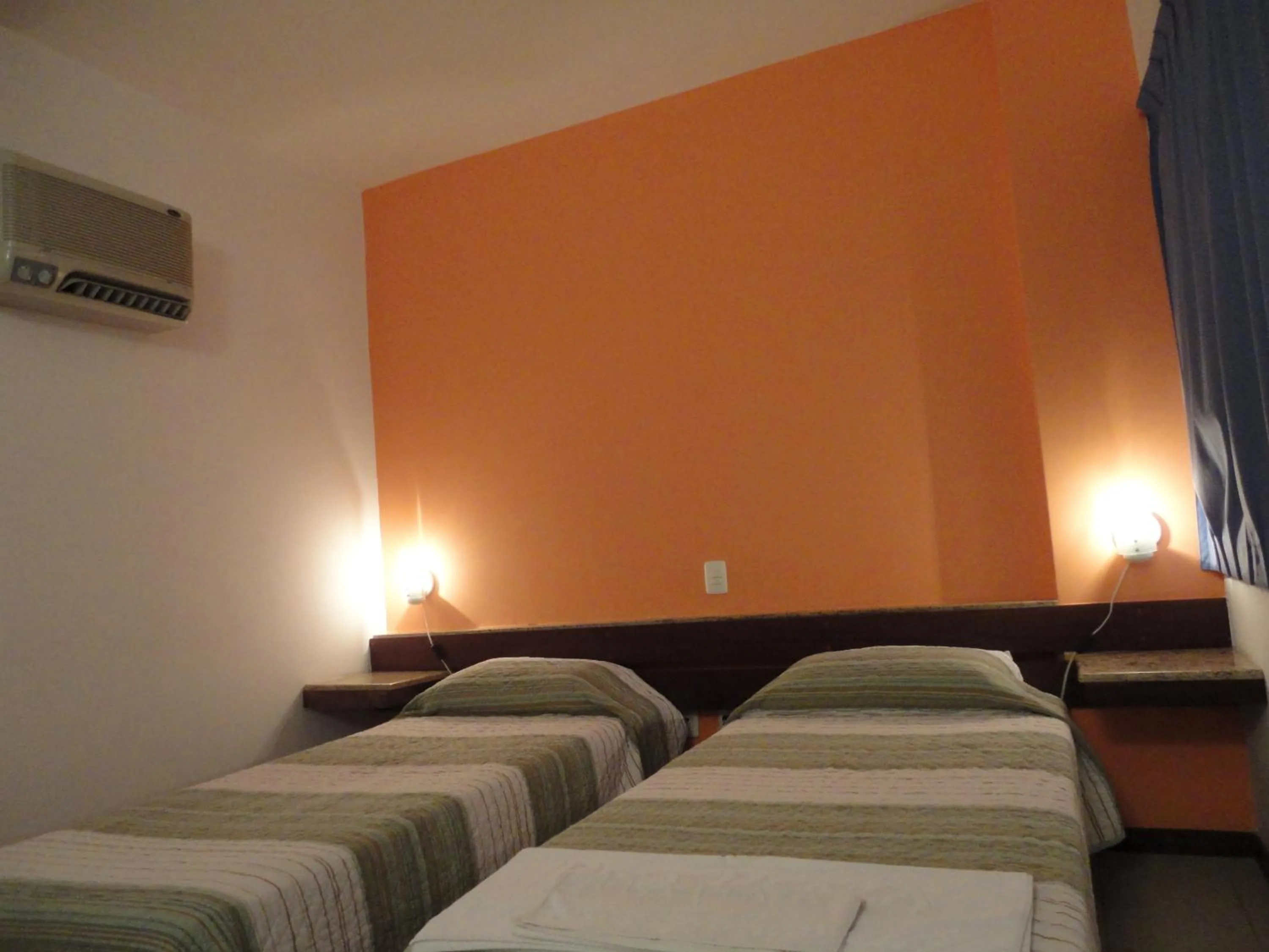 Bed in Pisa Plaza Hotel