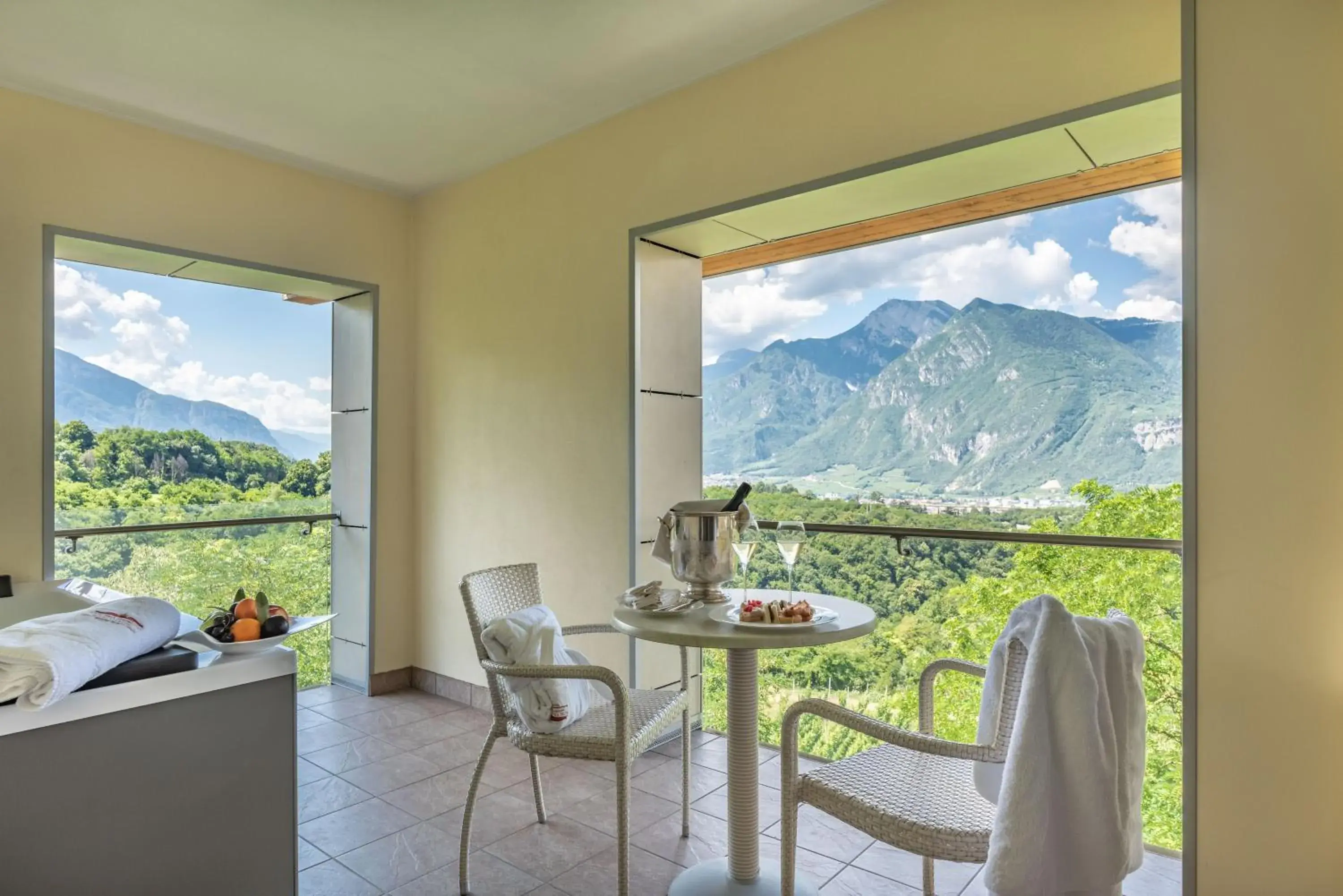 Balcony/Terrace in Hotel Villa Madruzzo