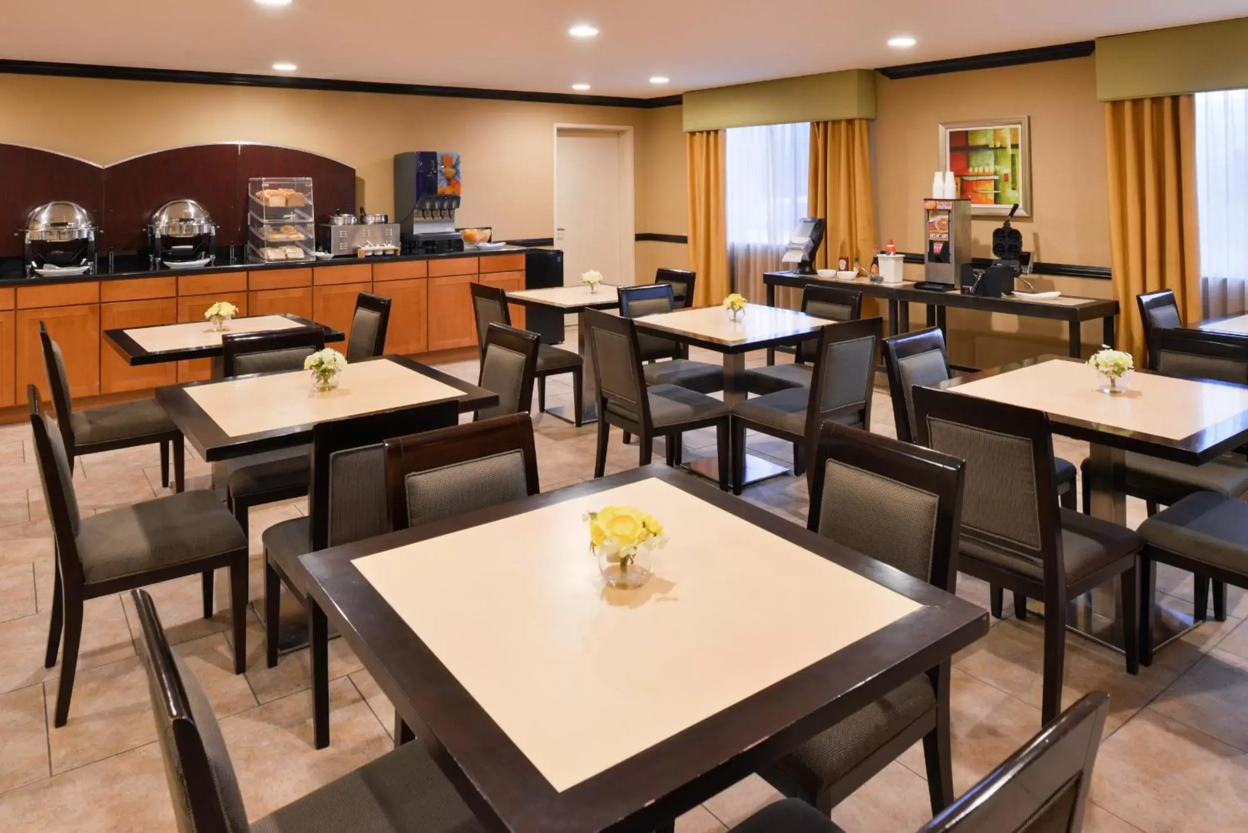 Continental breakfast, Restaurant/Places to Eat in Hotel Chino Hills