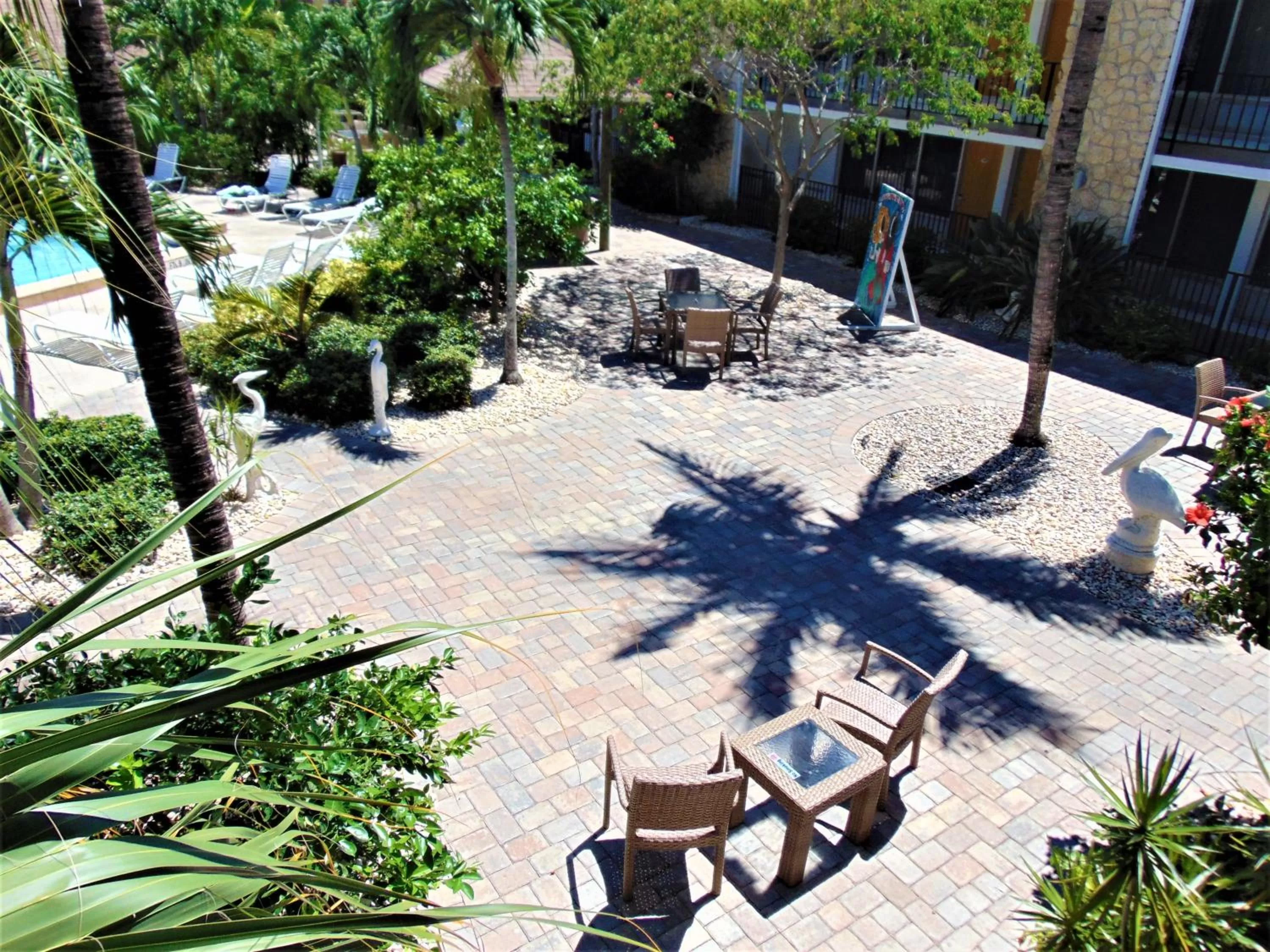 Swimming pool in Dolphin Key Resort - Cape Coral