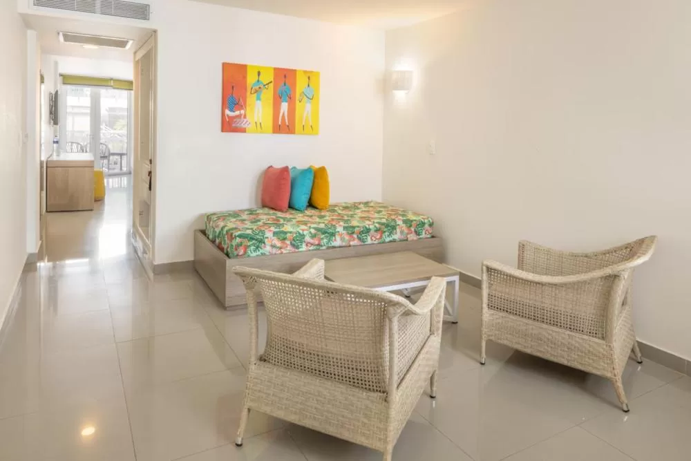 Living room in Hotel Decameron Maryland All Inclusive