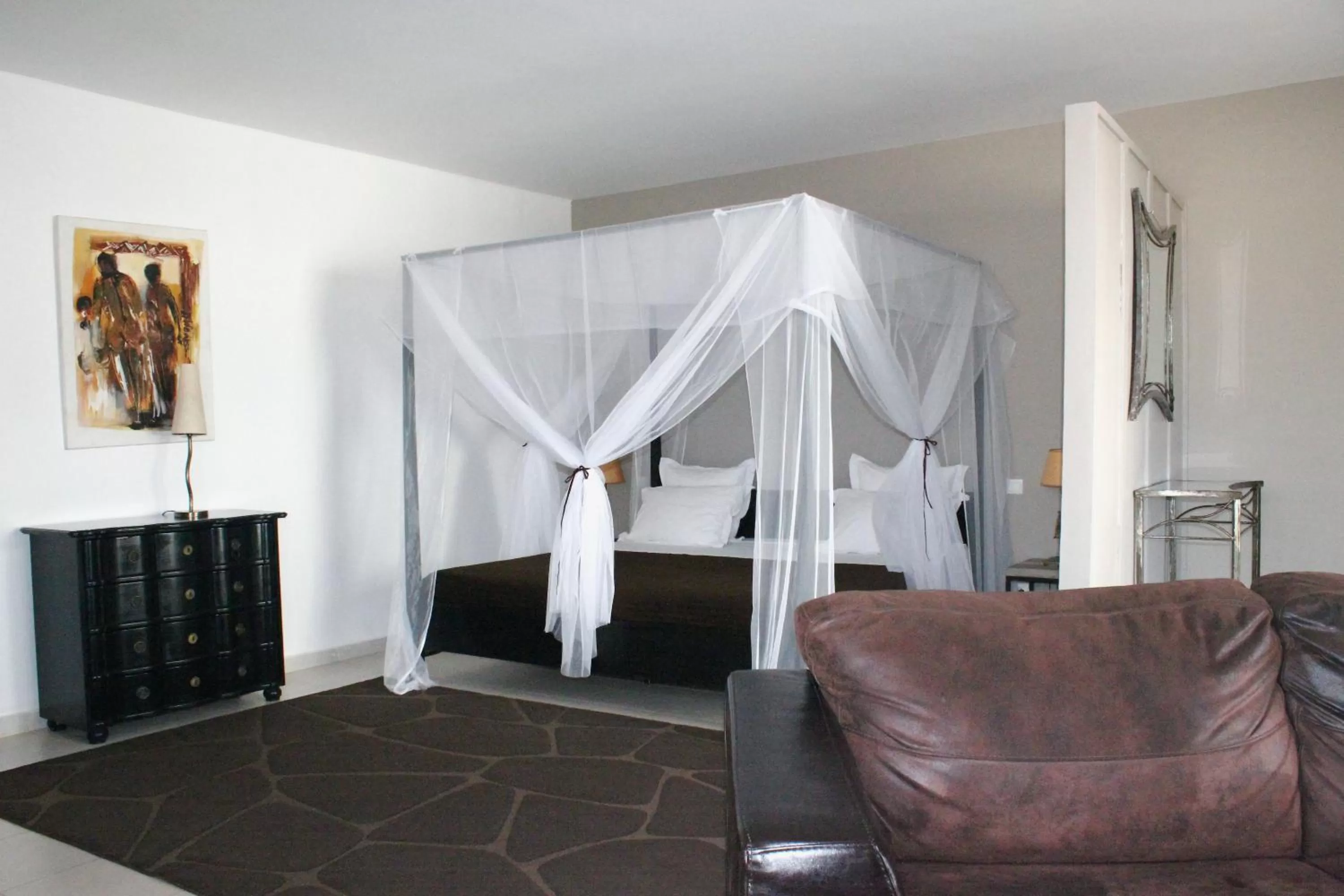 Photo of the whole room in La Résidence