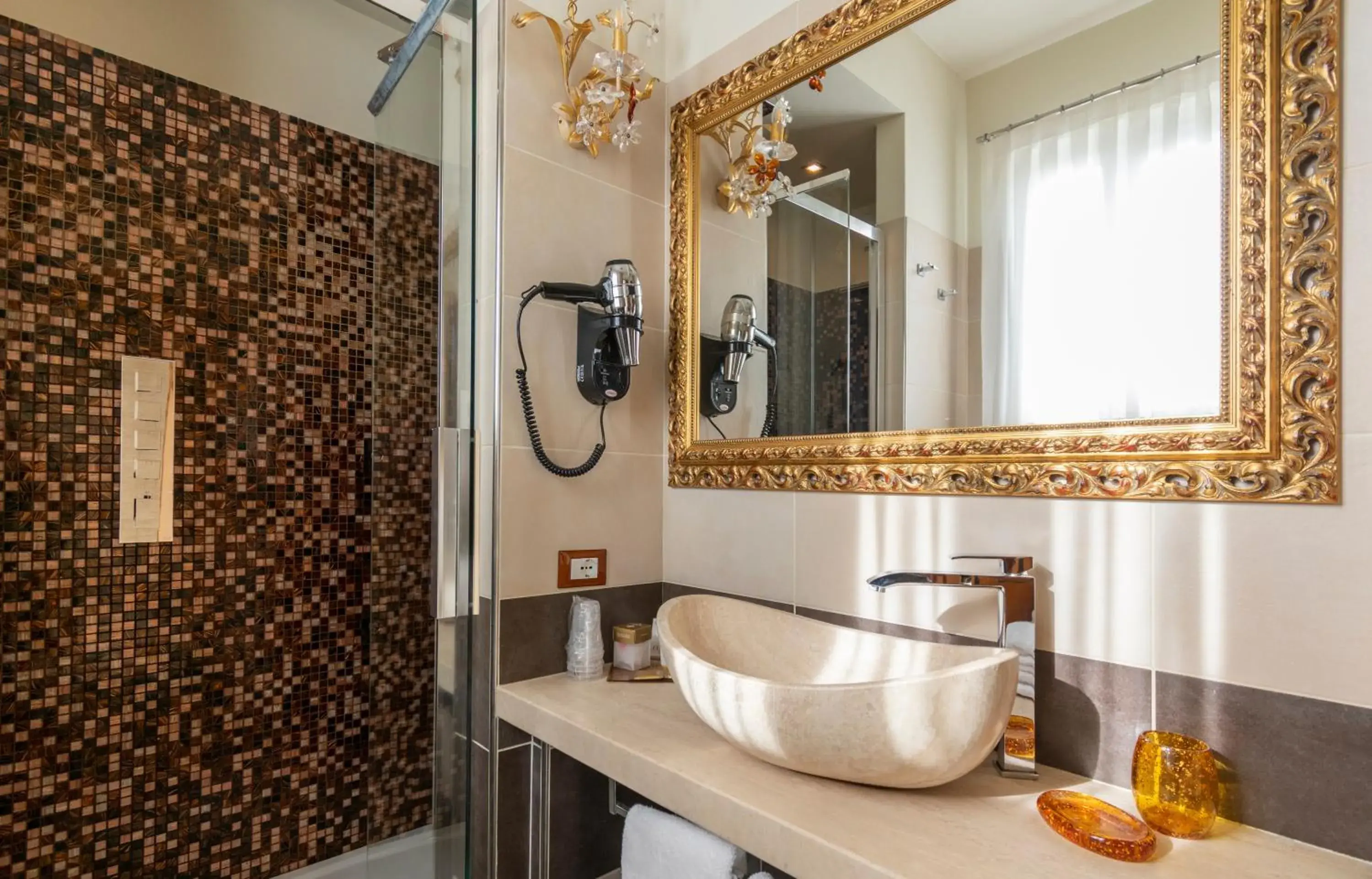 Bathroom in Hotel Villa Tiziana