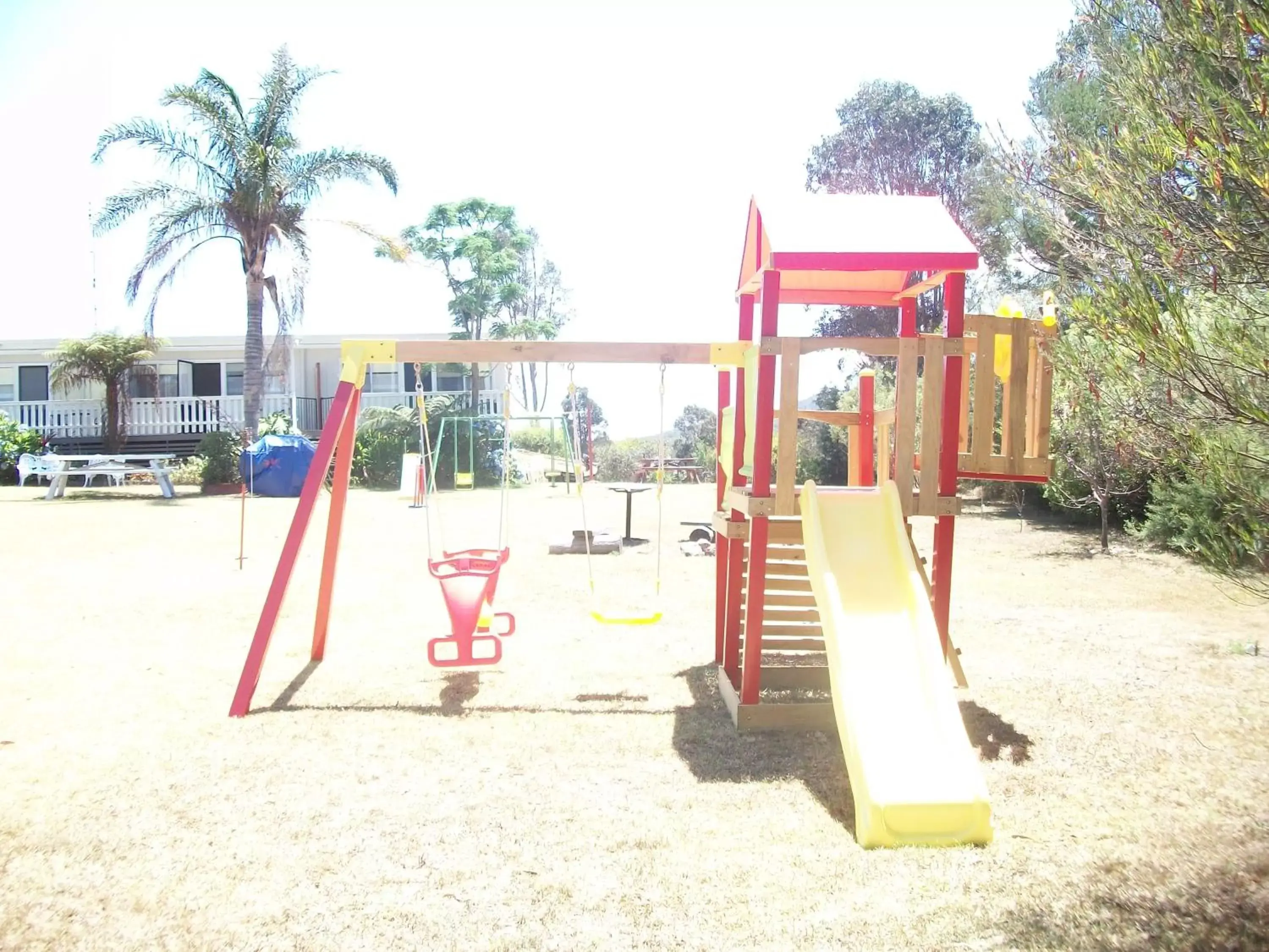 Children play ground, Children's Play Area in Top of the Lake Holiday Units