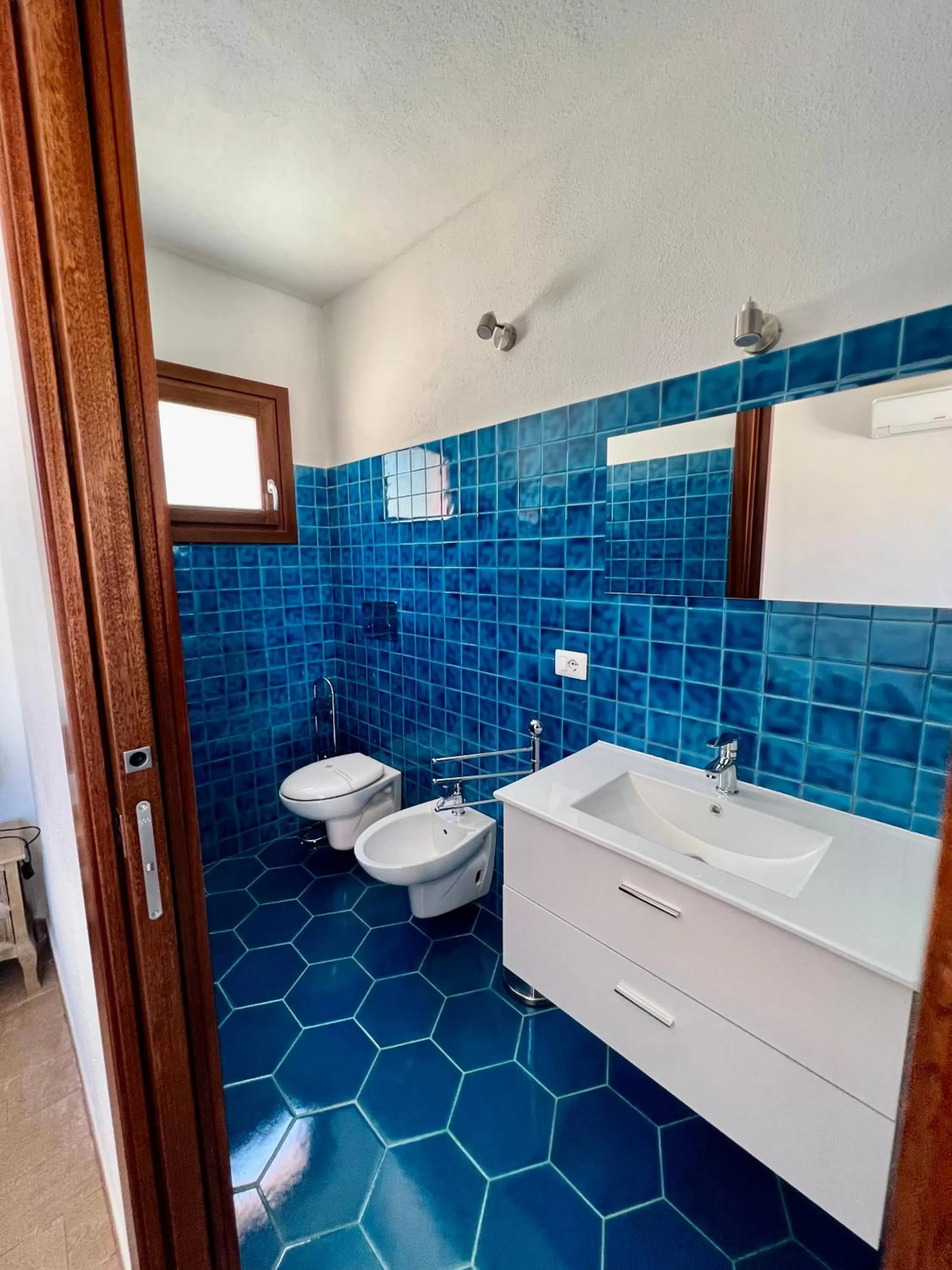 Shower in QUADRIFOGLIO Affittacamere