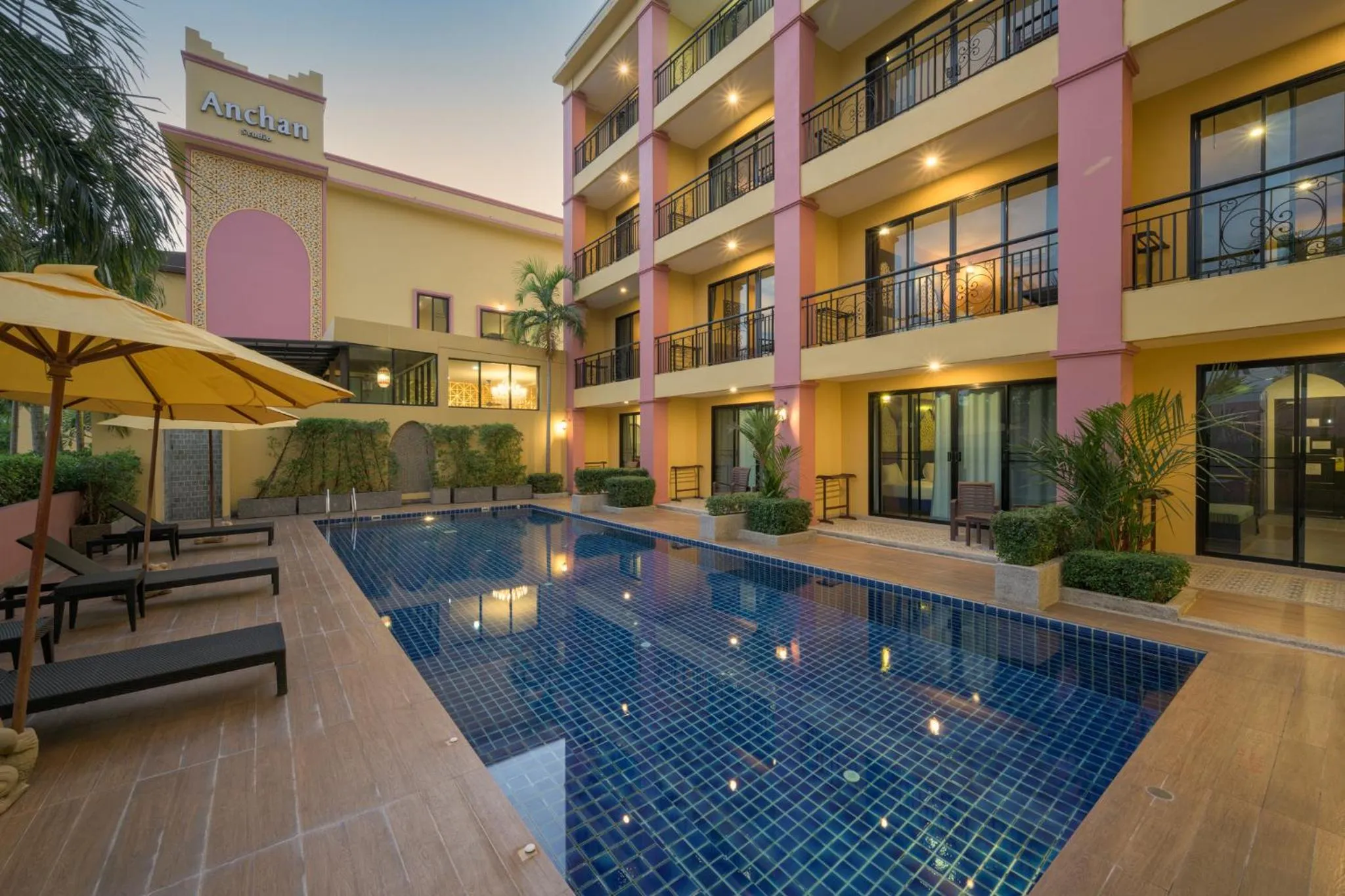 Swimming Pool in Anchanlina Hotel - SHA Plus