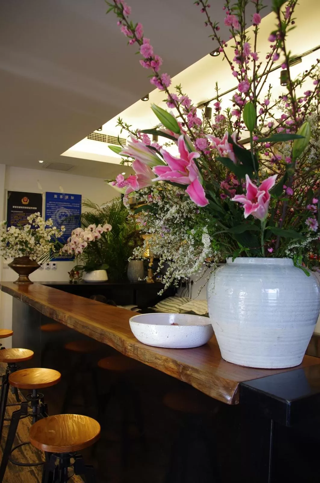 Lobby or reception, Bathroom in Beijing Shangchao Hotel