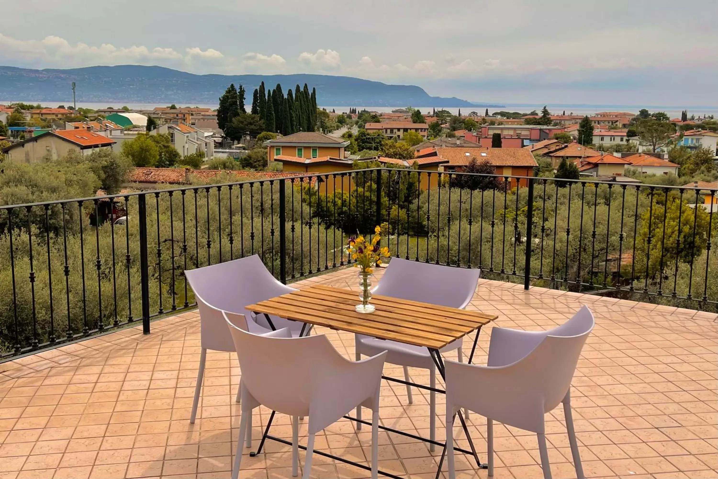 Balcony/Terrace in Albergo Vittoria