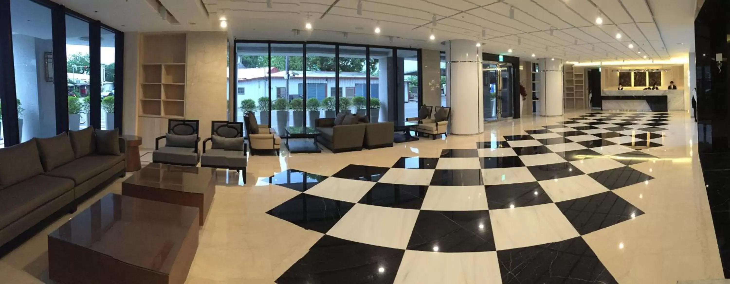 Lobby or reception in Shiny Ocean Hotel