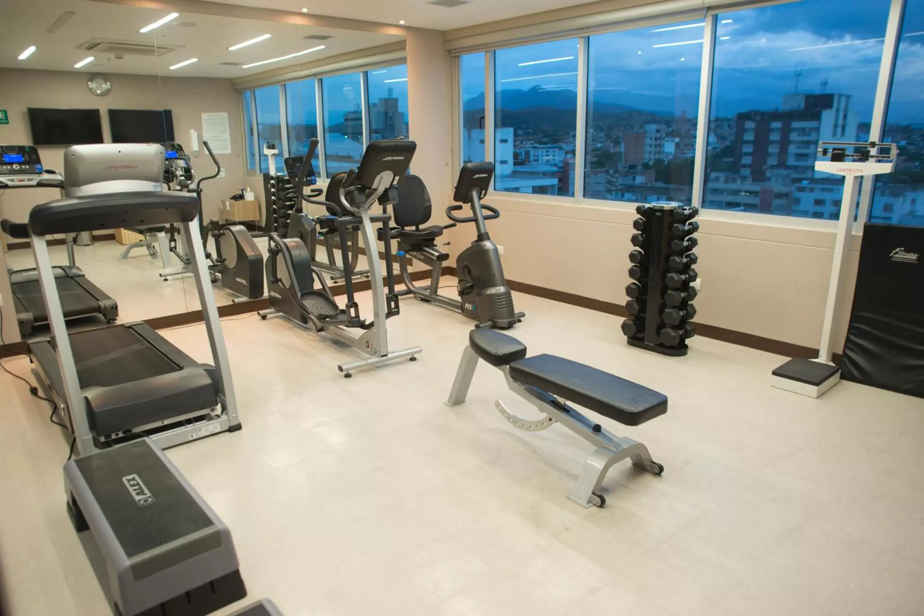 Fitness centre/facilities, Fitness Center/Facilities in Holiday Inn Cúcuta, an IHG Hotel