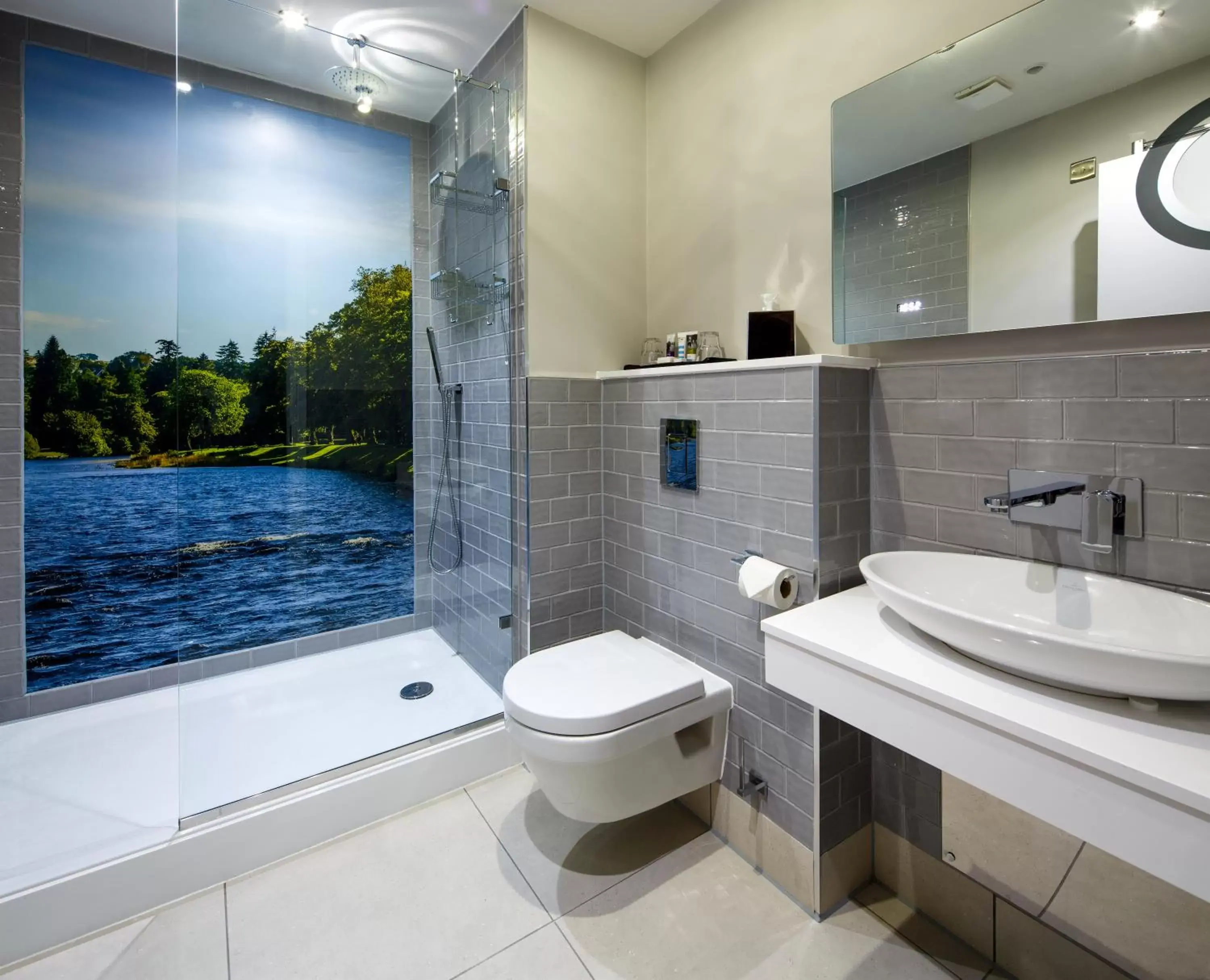 Bathroom in Mercure Inverness Hotel