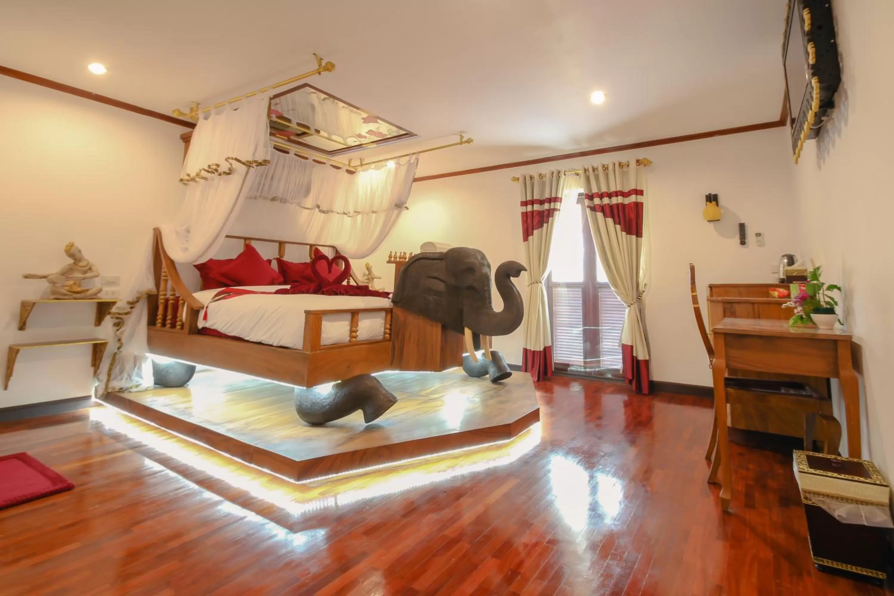 Bed in Olivier Boutique