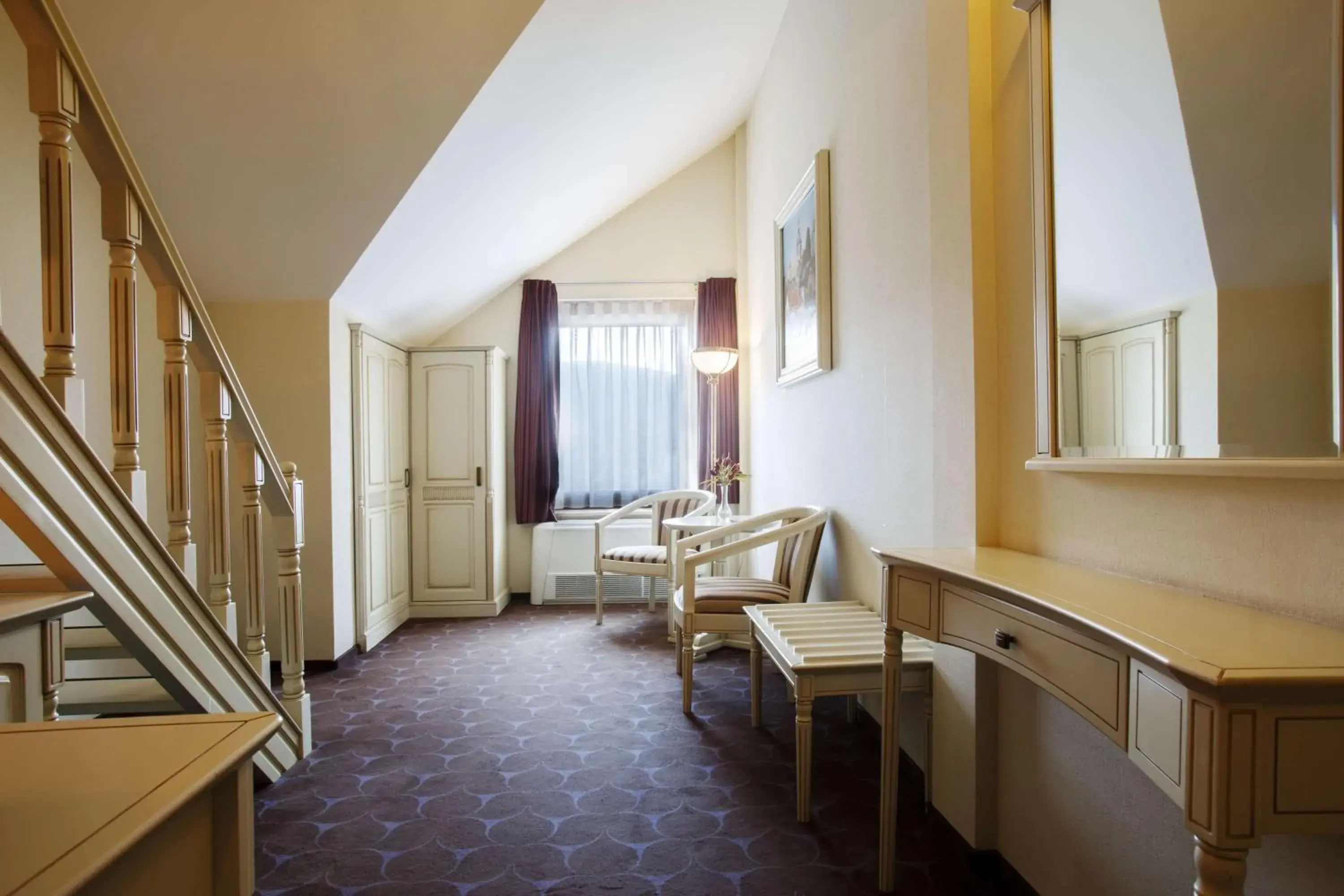 Living room, Seating Area in DoubleTree by Hilton Sighisoara