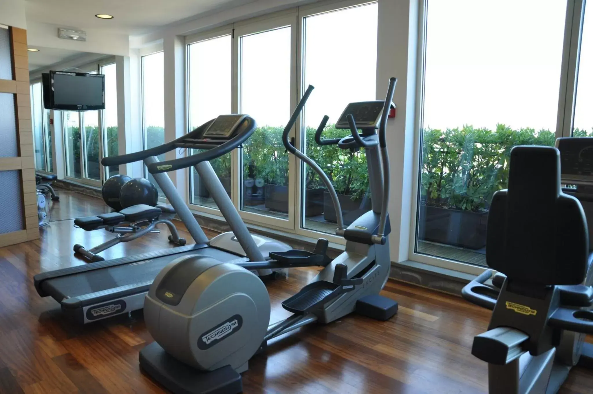 Fitness centre/facilities, Fitness Center/Facilities in Crowne Plaza Milan City, an IHG Hotel