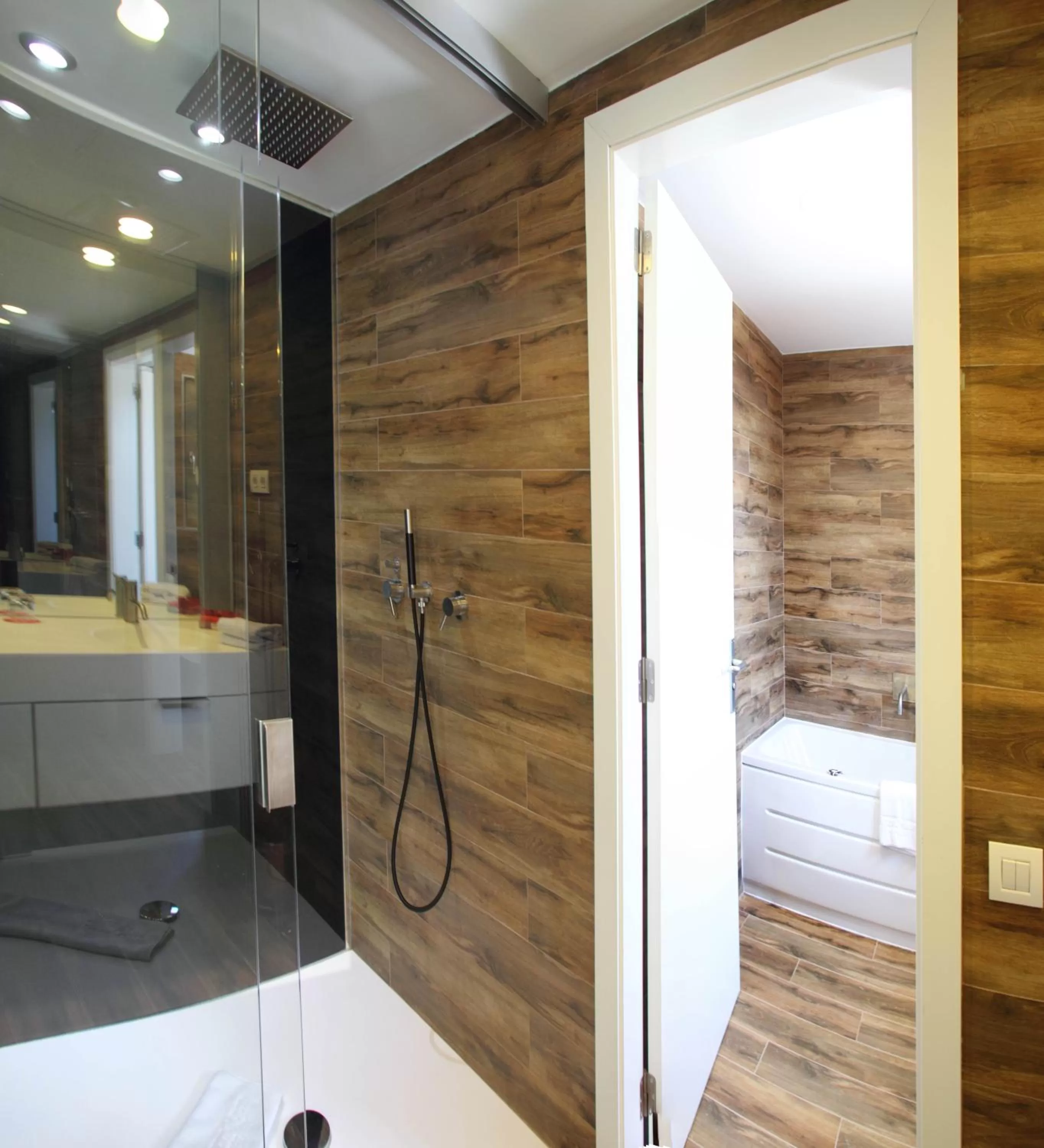 Bathroom in Room Mate Pau, Barcelona