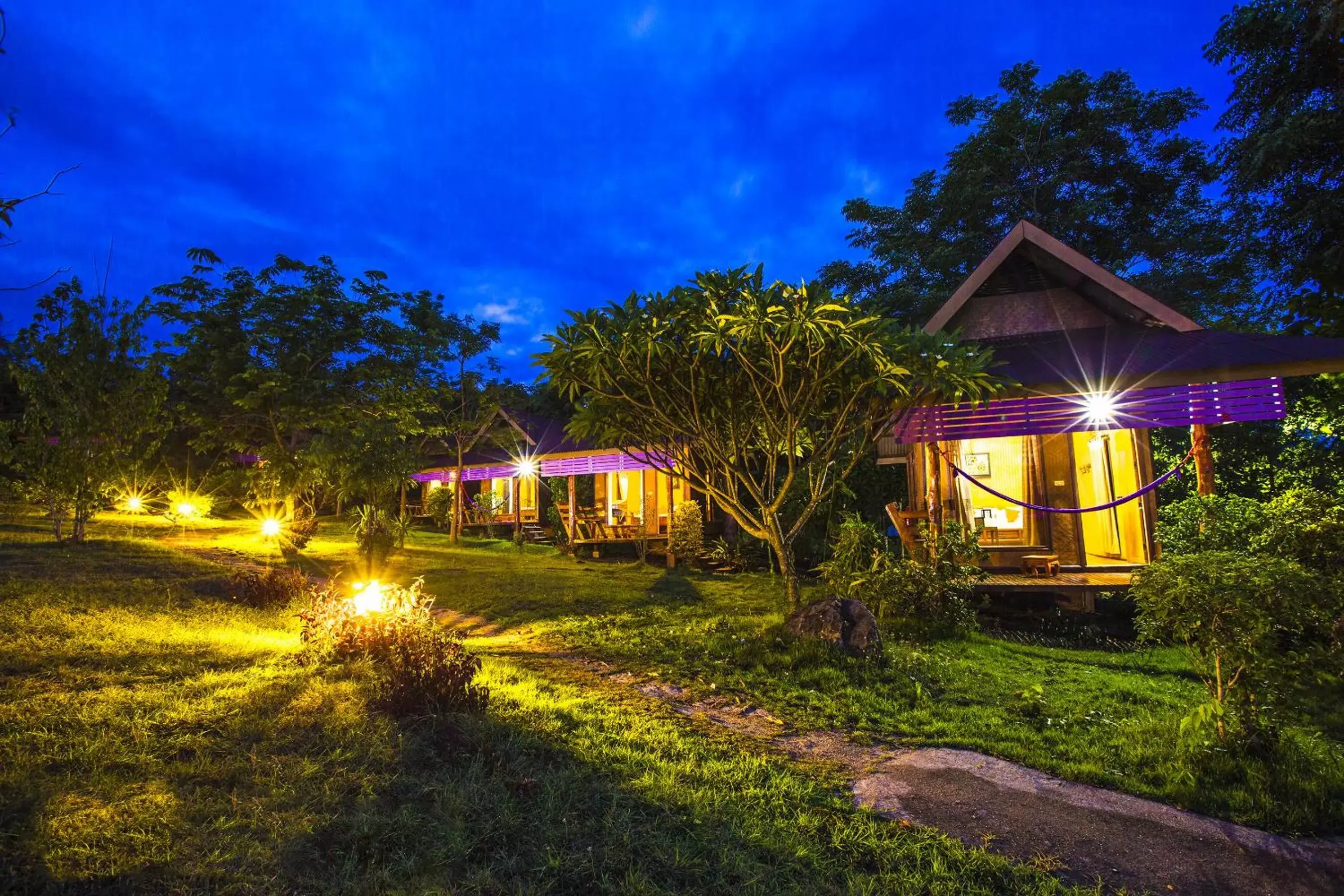 Property building in Romantic Time Mountain Resort Property building in Romantic Time Mountain Resort