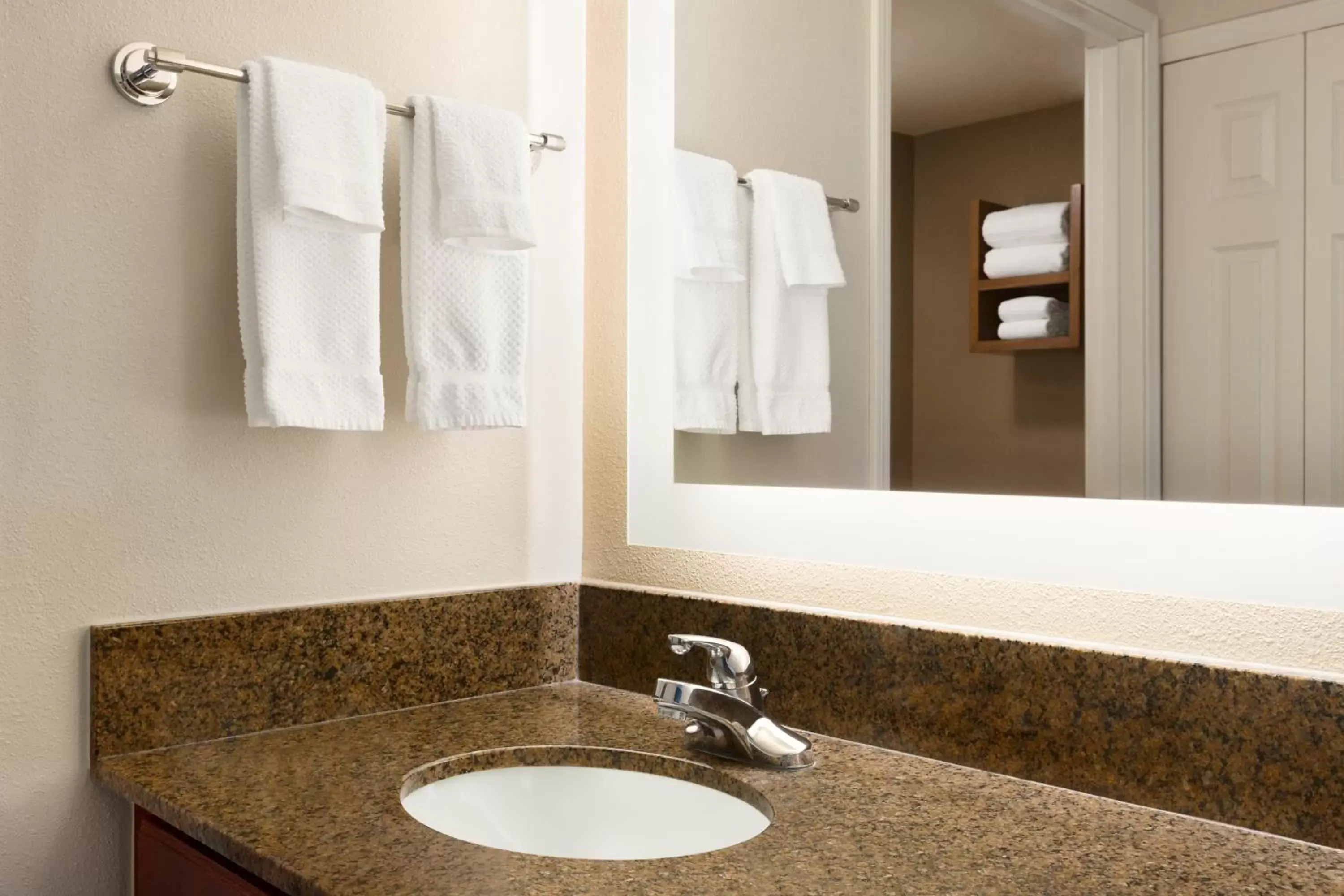 Two Bedroom Suite - Non-Smoking in Staybridge Suites Tampa East- Brandon by IHG Two Bedroom Suite - Non-Smoking in Staybridge Suites Tampa East- Brandon by IHG
