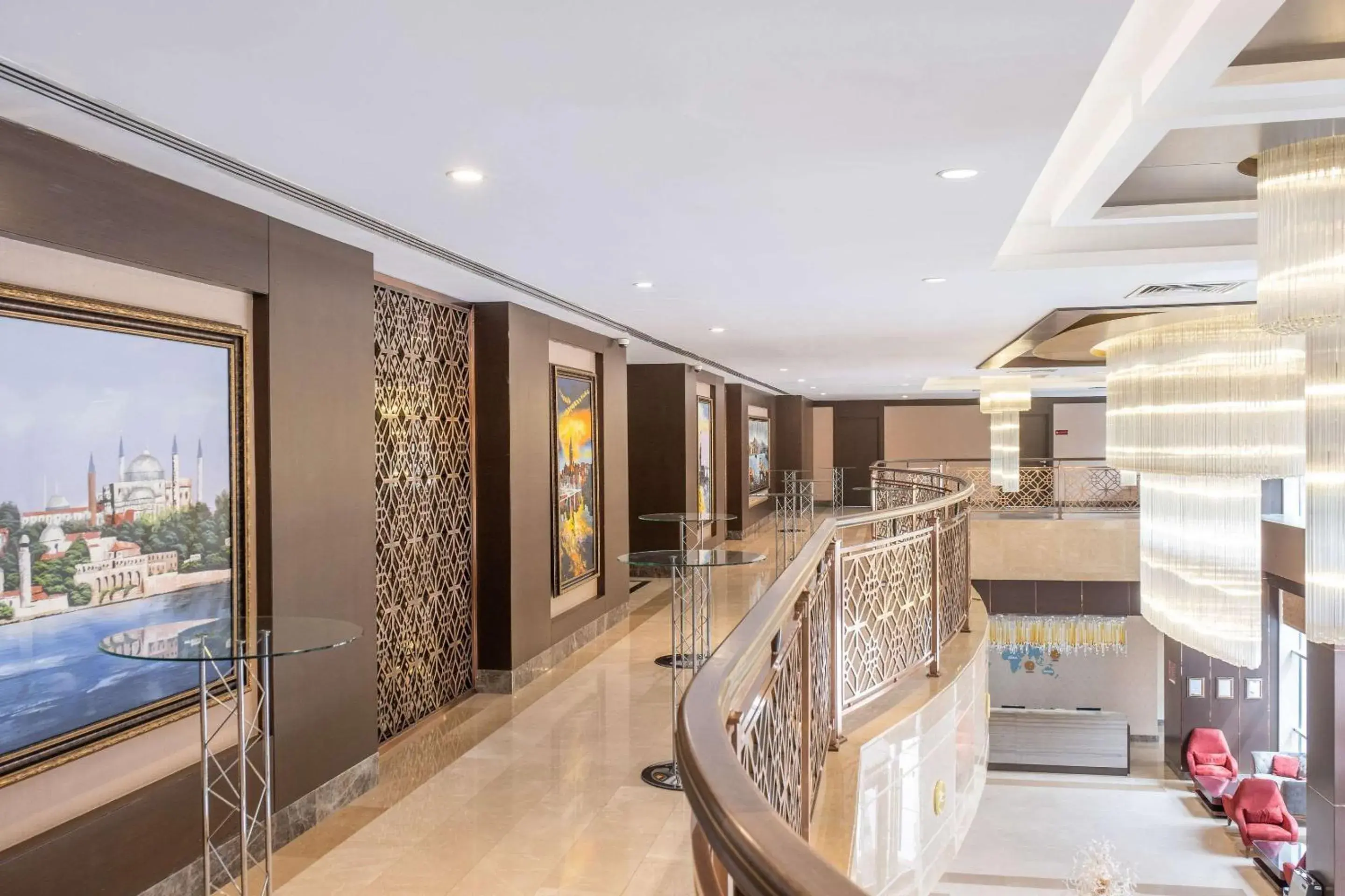 Lobby or reception in Clarion Hotel Istanbul Mahmutbey