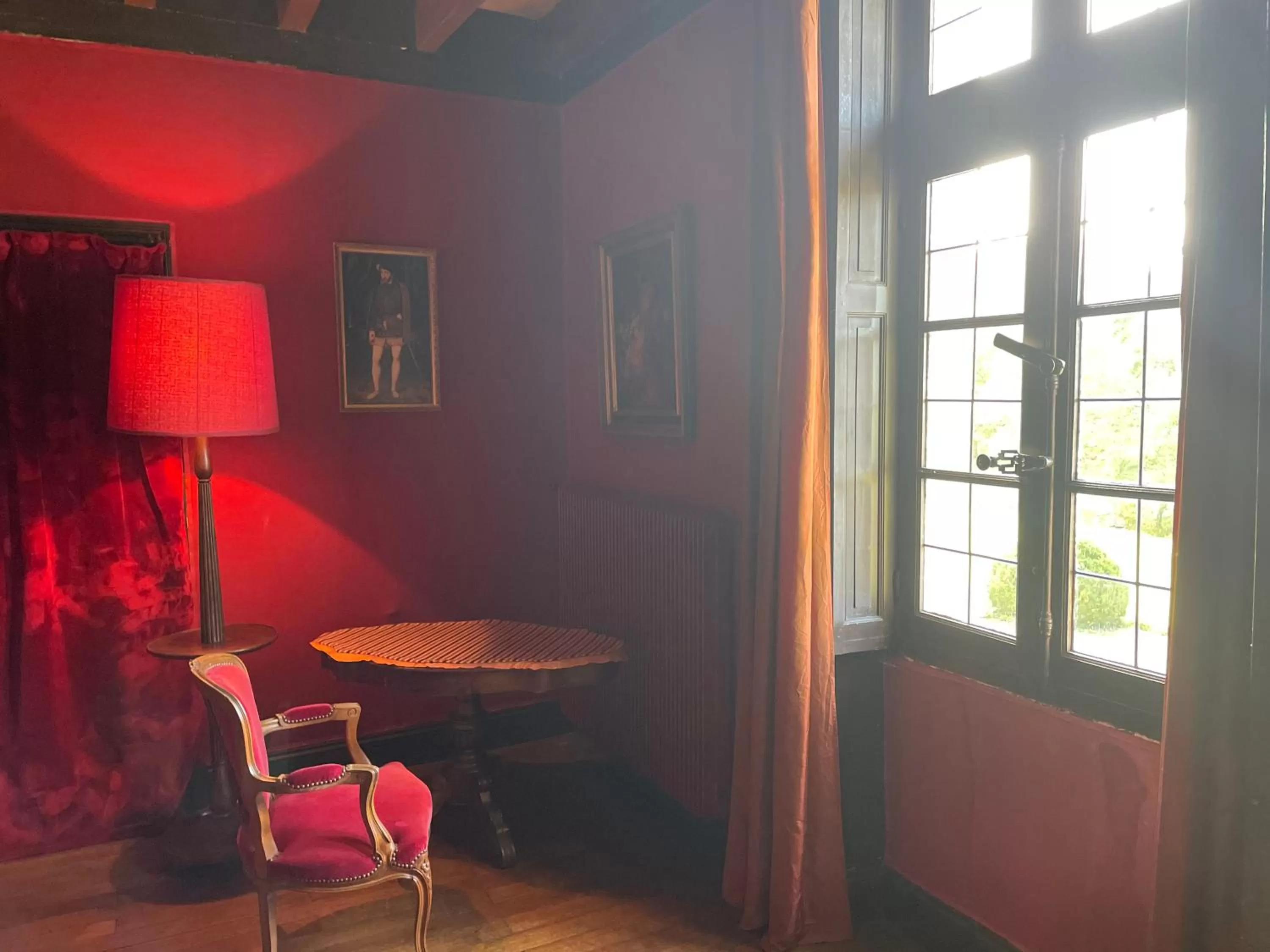 Bedroom, Seating Area in Manoir de la Rémonière