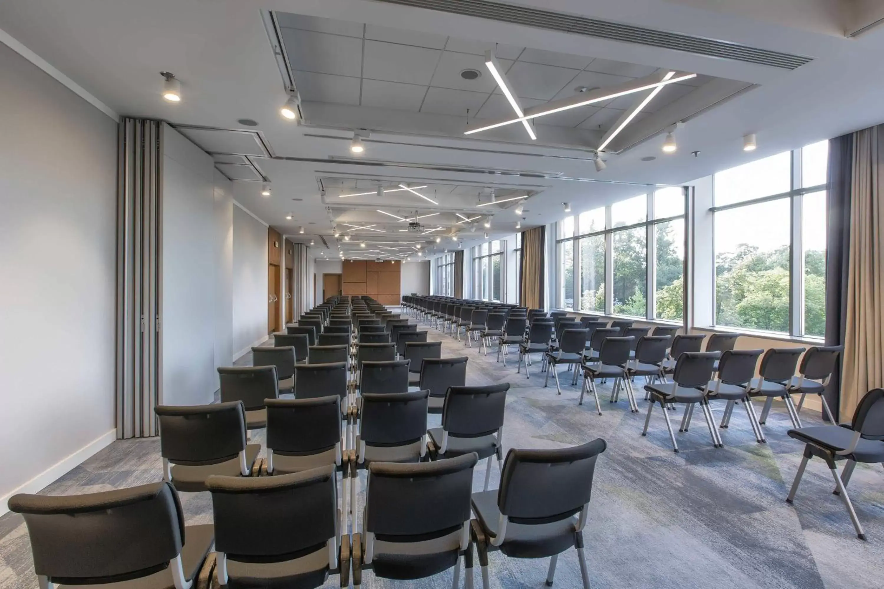 Meeting/conference room in Courtyard by Marriott Katowice City Center