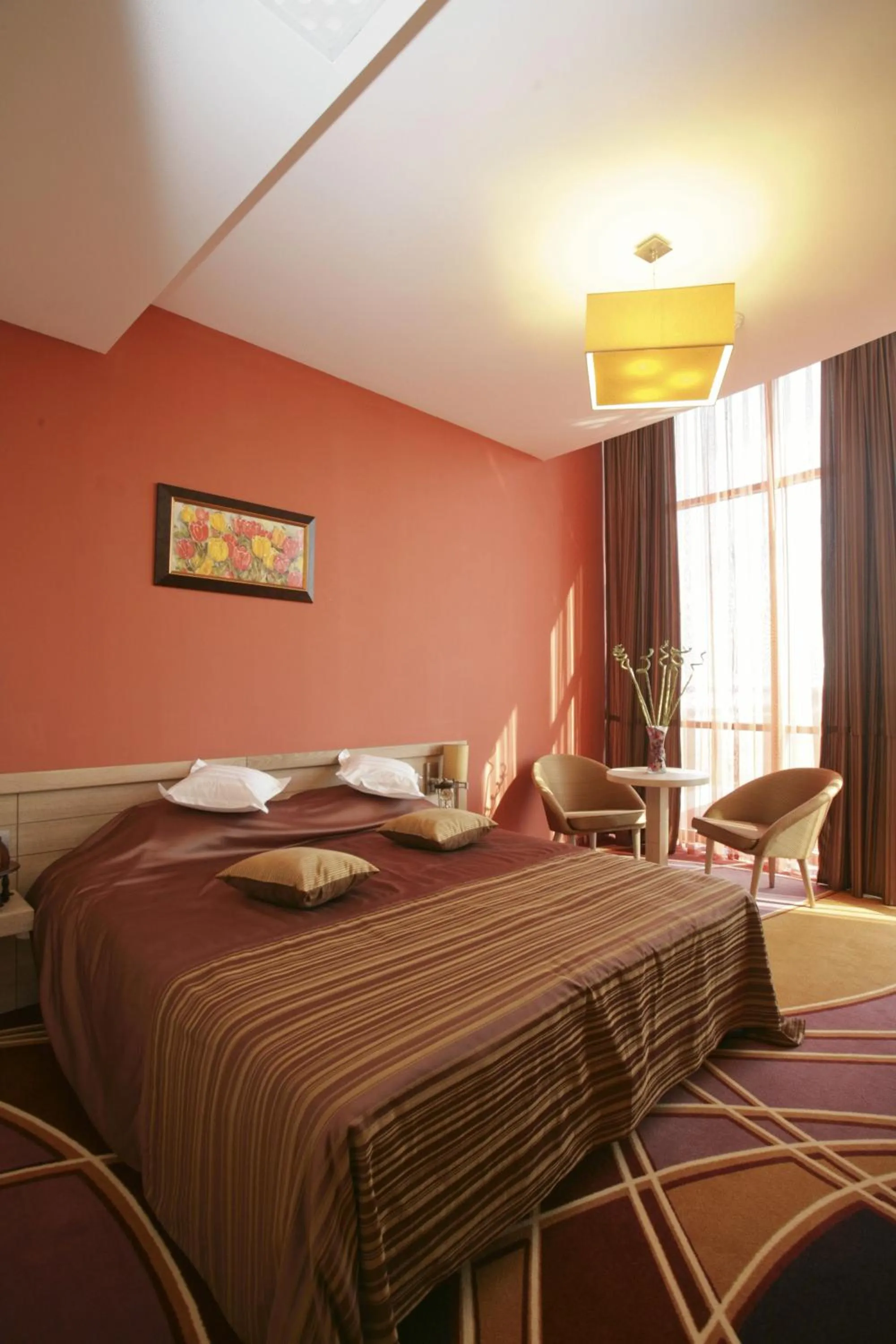 Photo of the whole room, Bed in Mari Vila Hotel