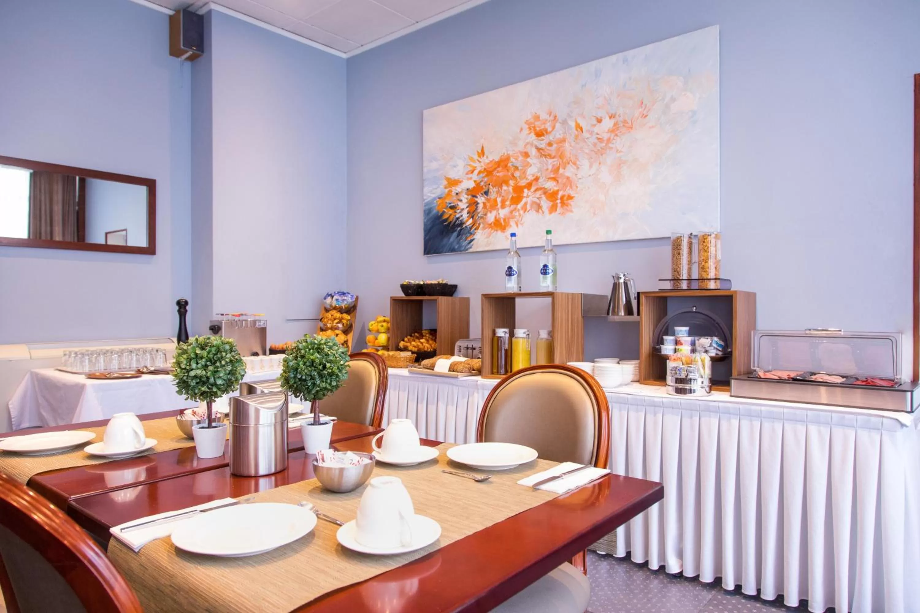 Restaurant/places to eat in Hotel Sagitta