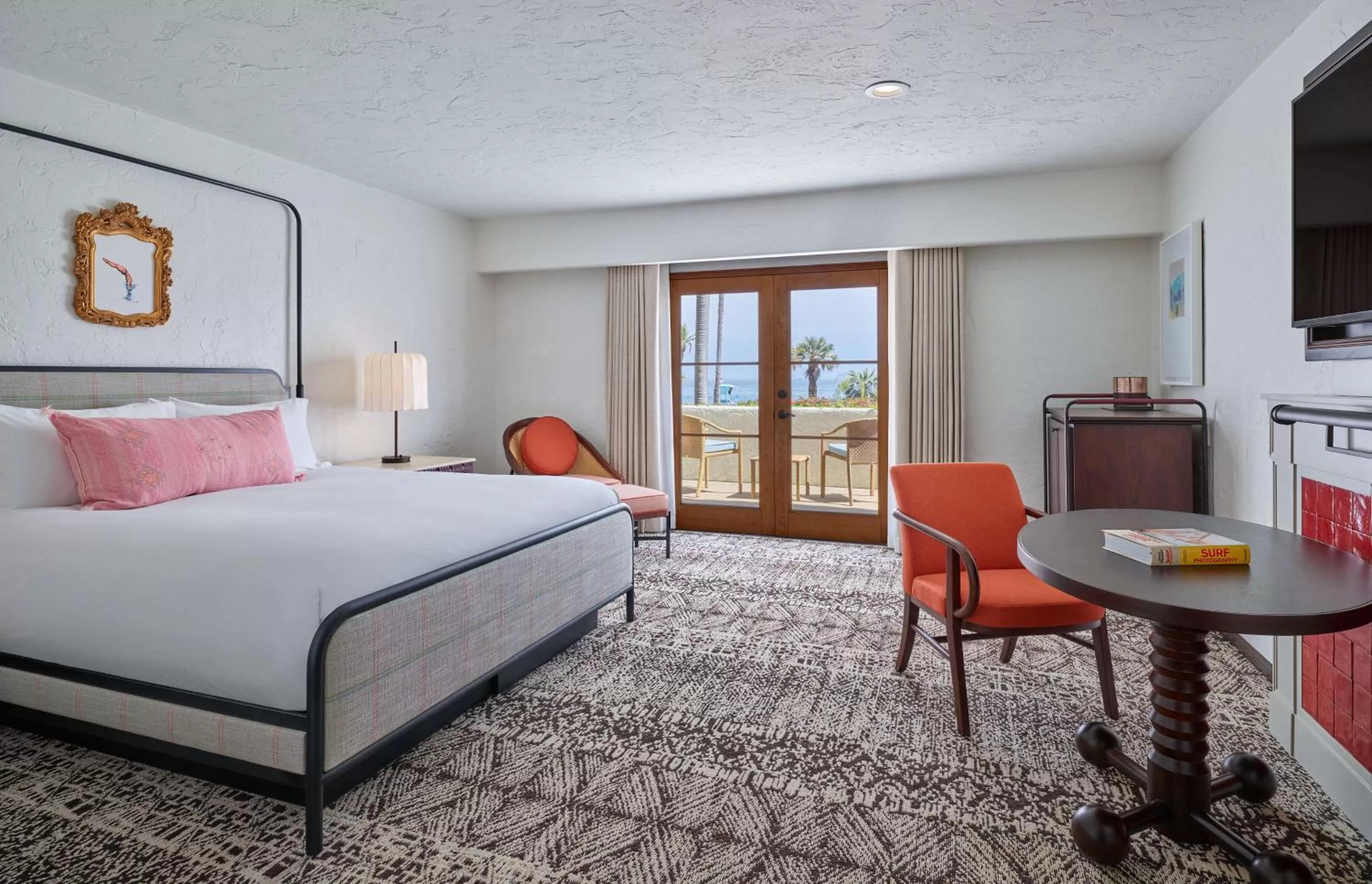 Photo of the whole room, Bed in Mar Monte Hotel, in The Unbound Collection by Hyatt