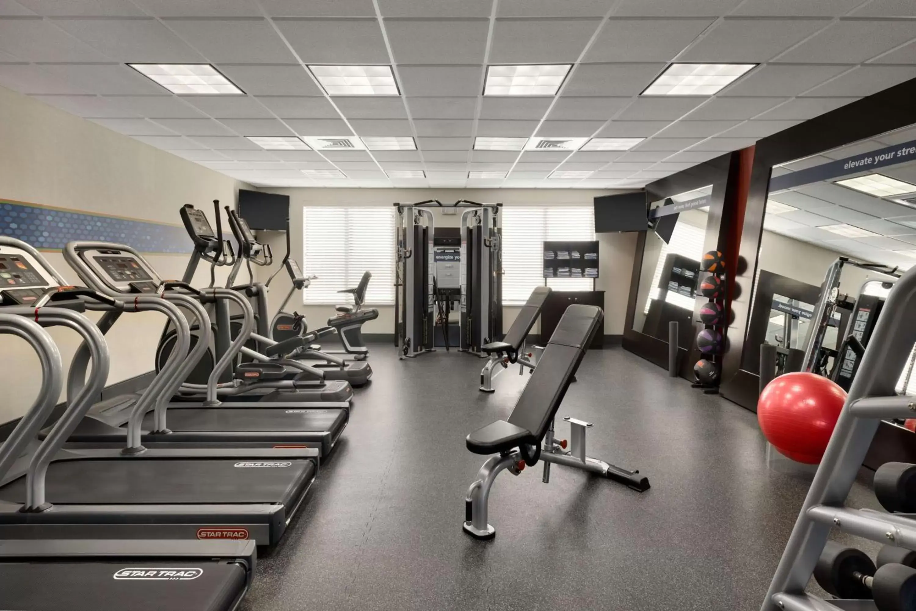 Fitness centre/facilities, Fitness Center/Facilities in Hampton Inn and Suites Monroe