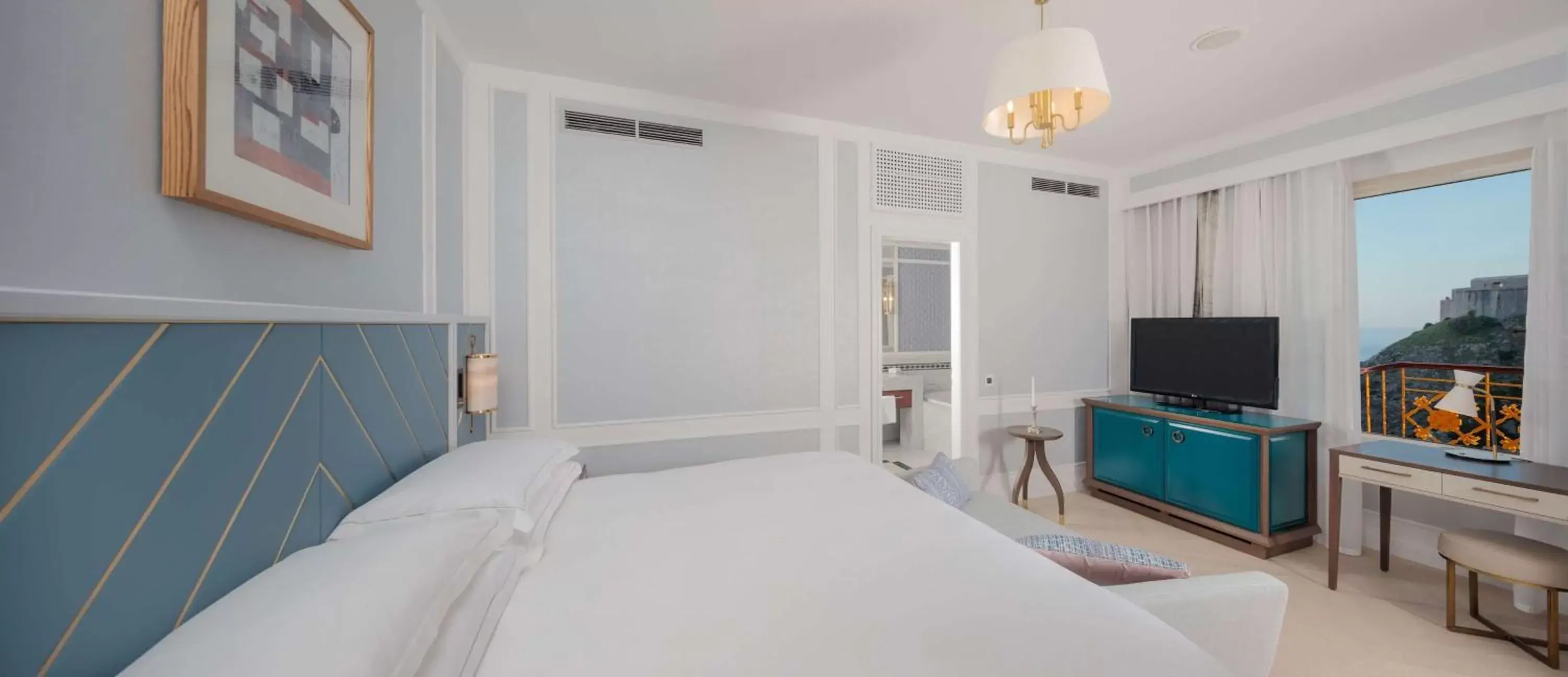 Bed in Hilton Imperial Dubrovnik Bed in Hilton Imperial Dubrovnik