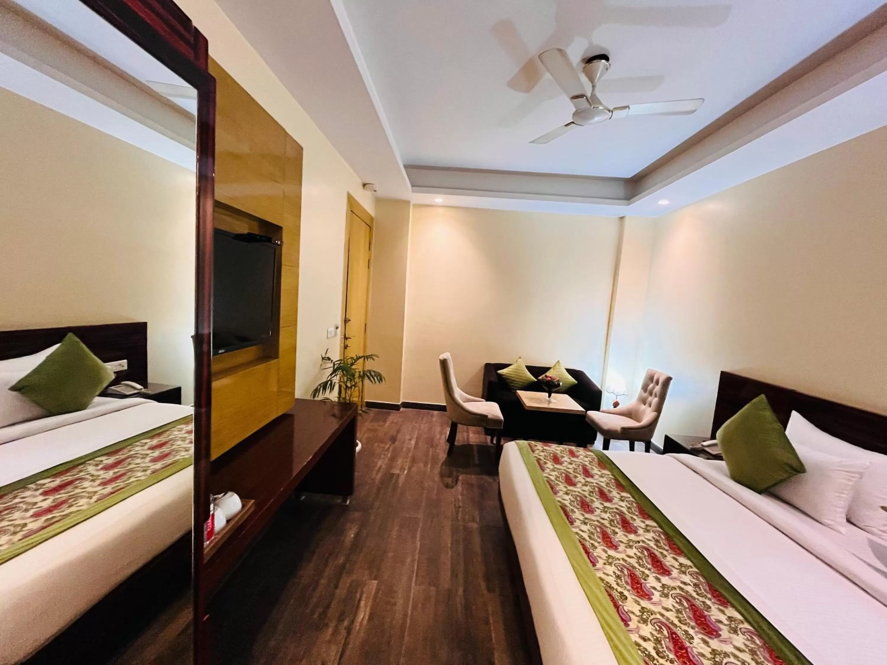 Bed in Hotel Banz near Delhi Airport