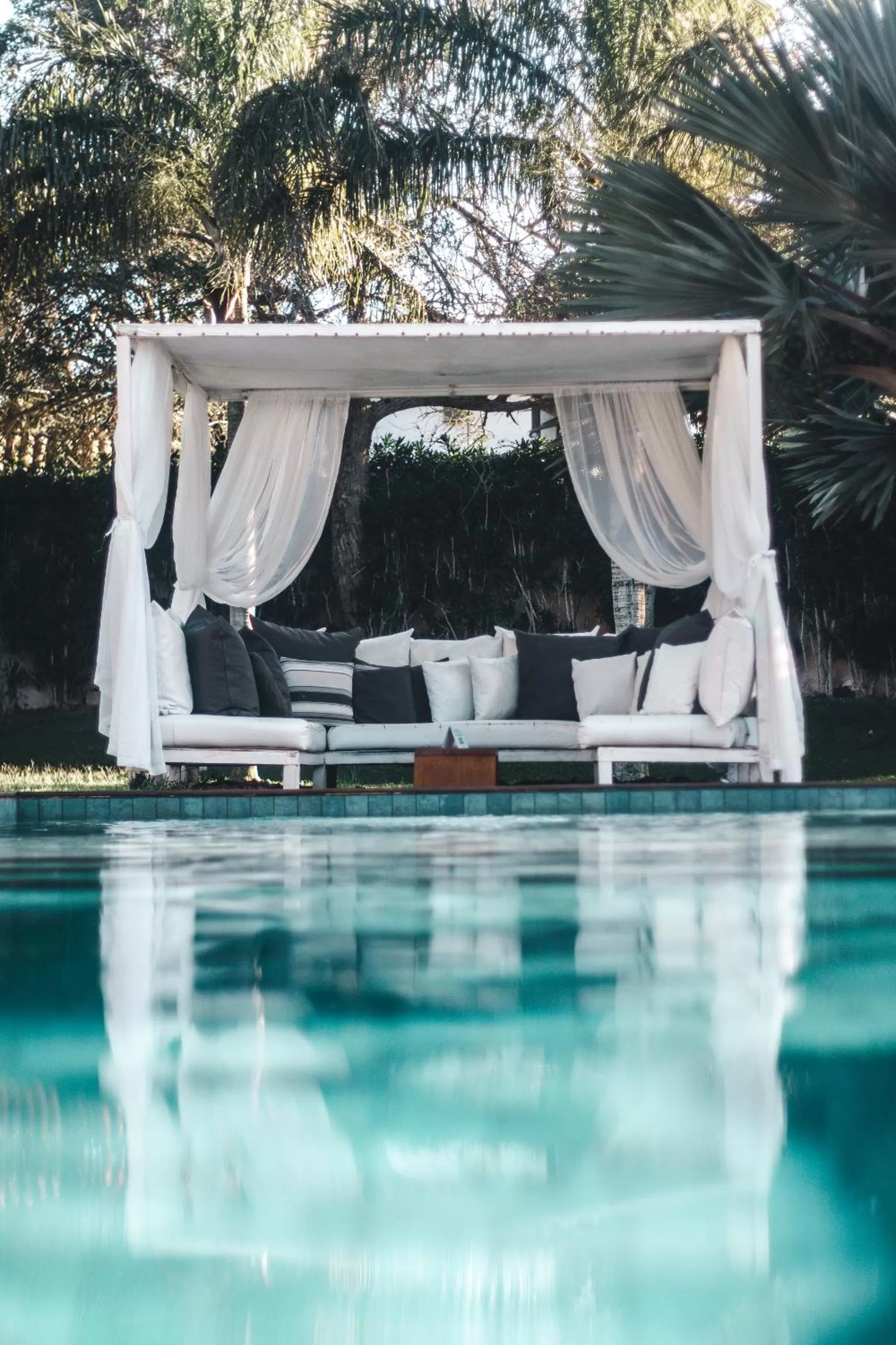 Swimming pool in Serena Buzios