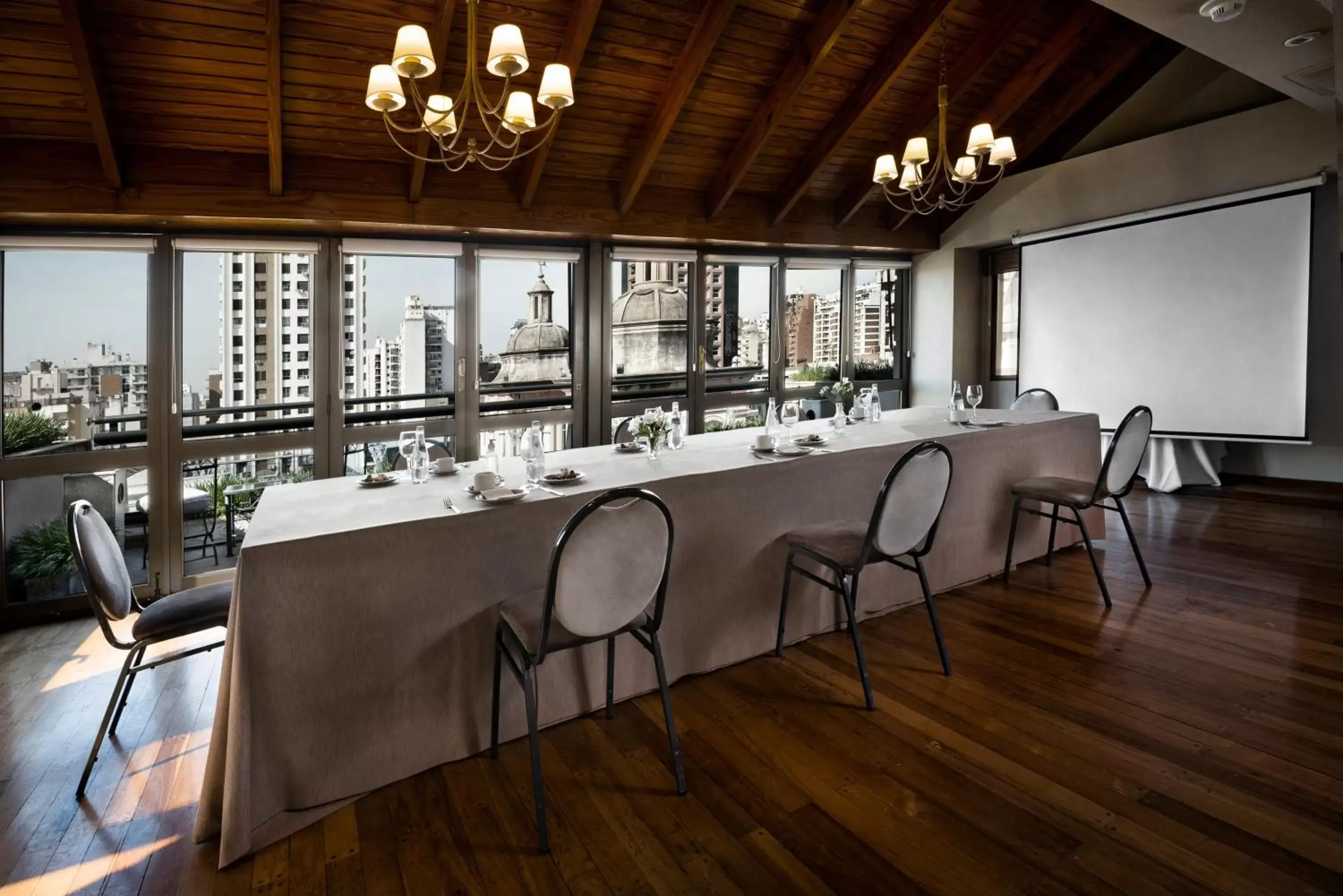 Meeting/conference room in Windsor Hotel & Tower Argentina