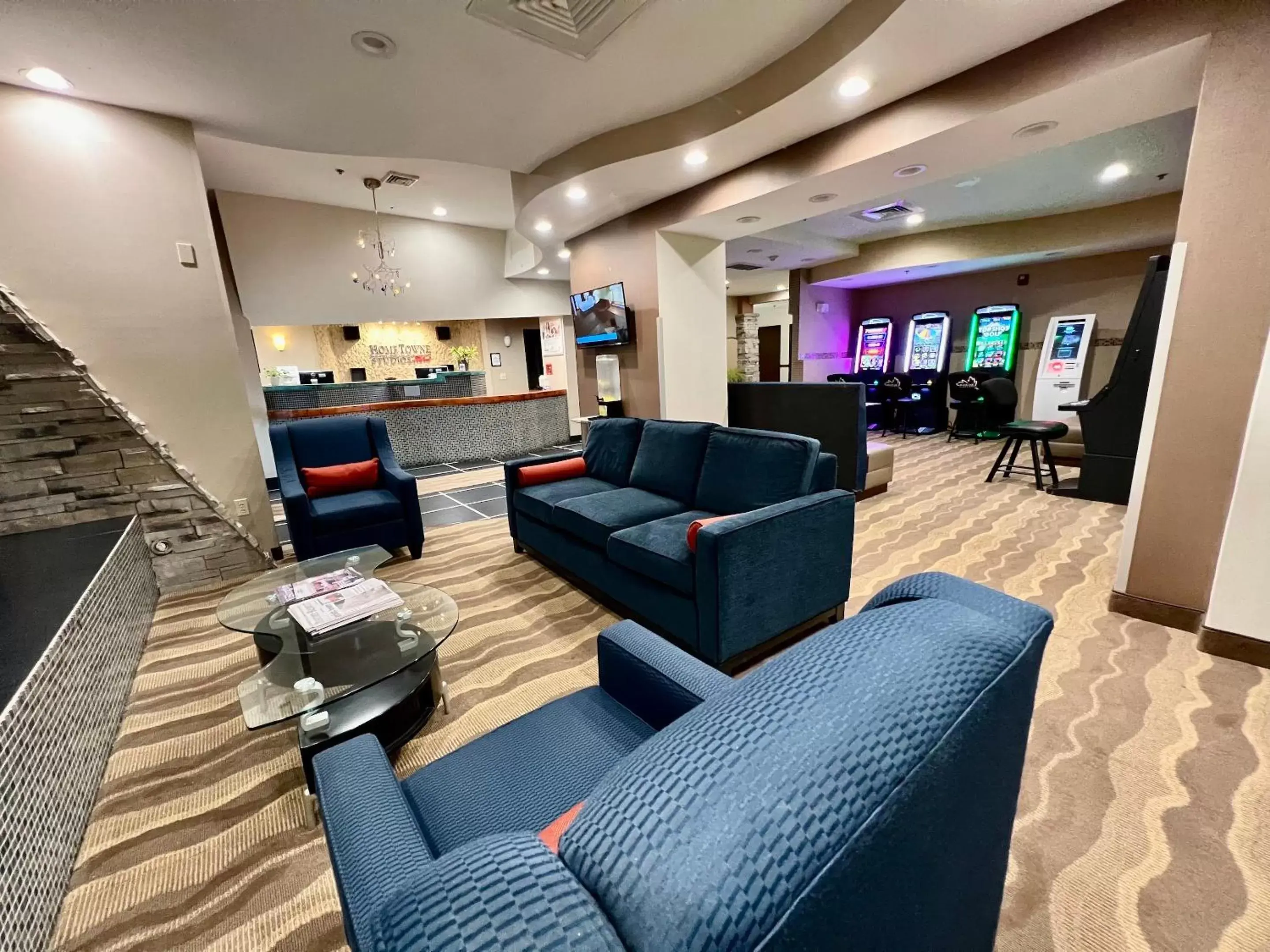 Lobby or reception in HomeTowne Studios & Suites Washington Lobby or reception in HomeTowne Studios & Suites Washington