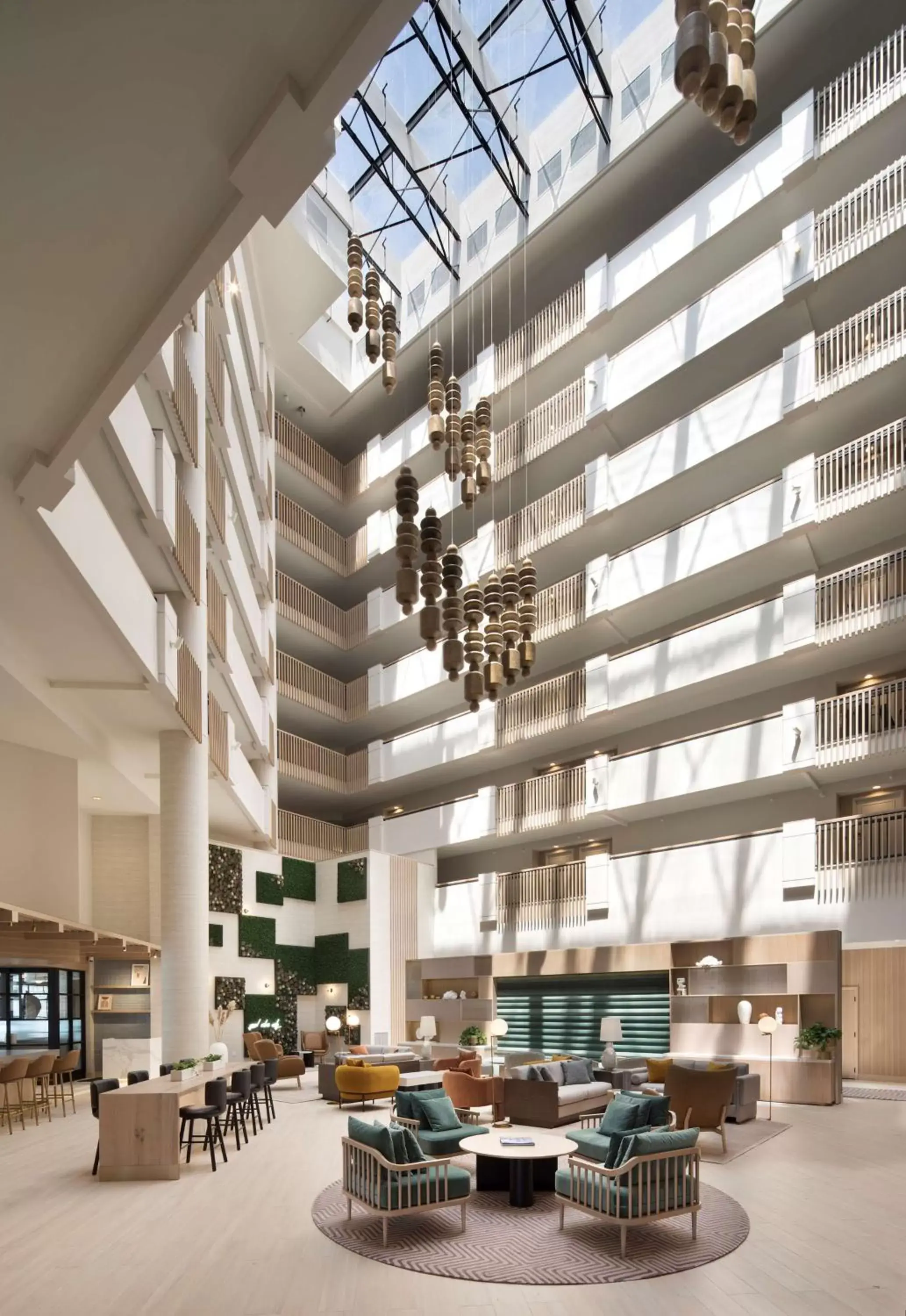 Lobby or reception, Restaurant/Places to Eat in Hilton Santa Monica