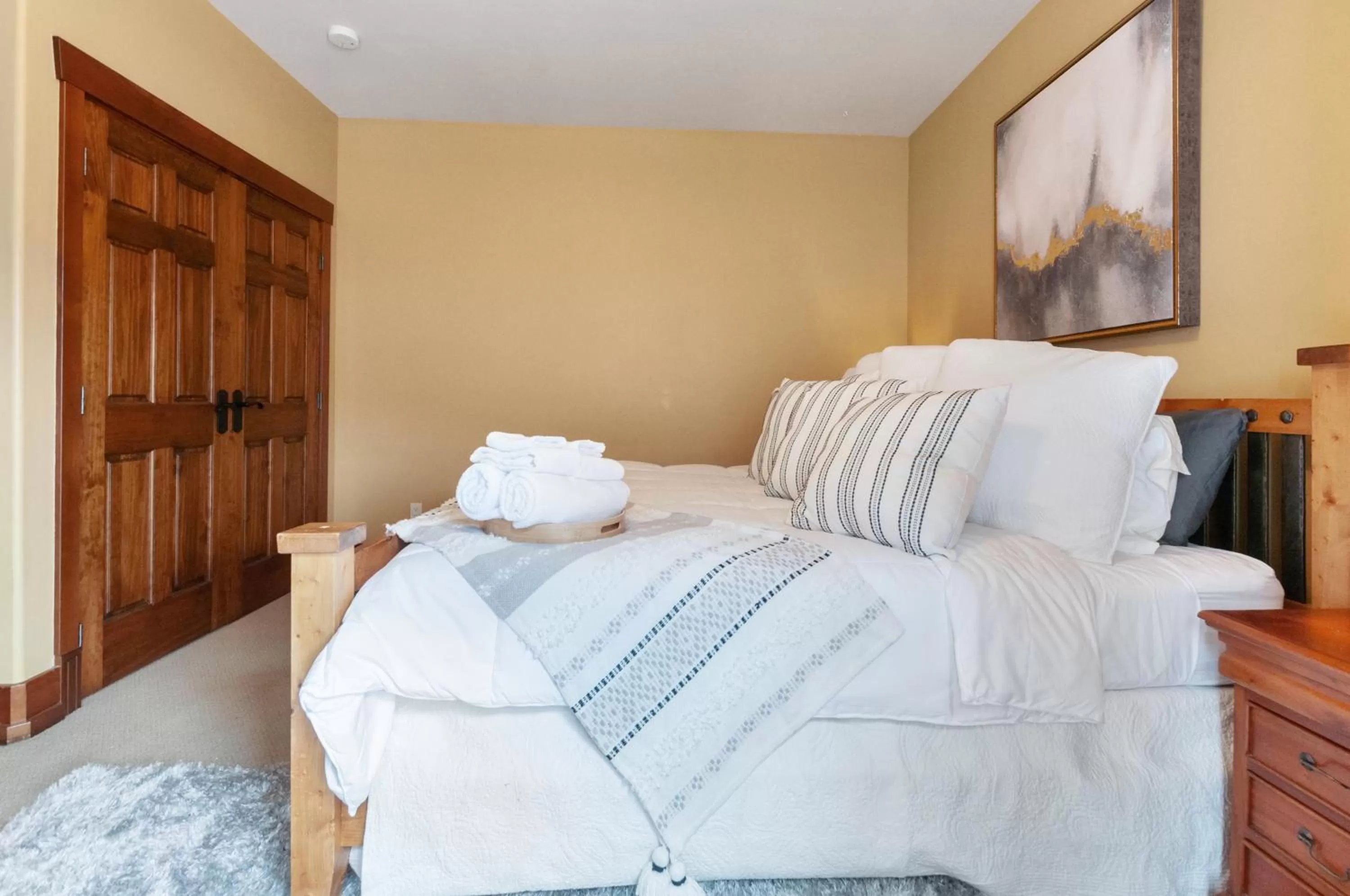 Bed in Casa Grande Inn & Suites