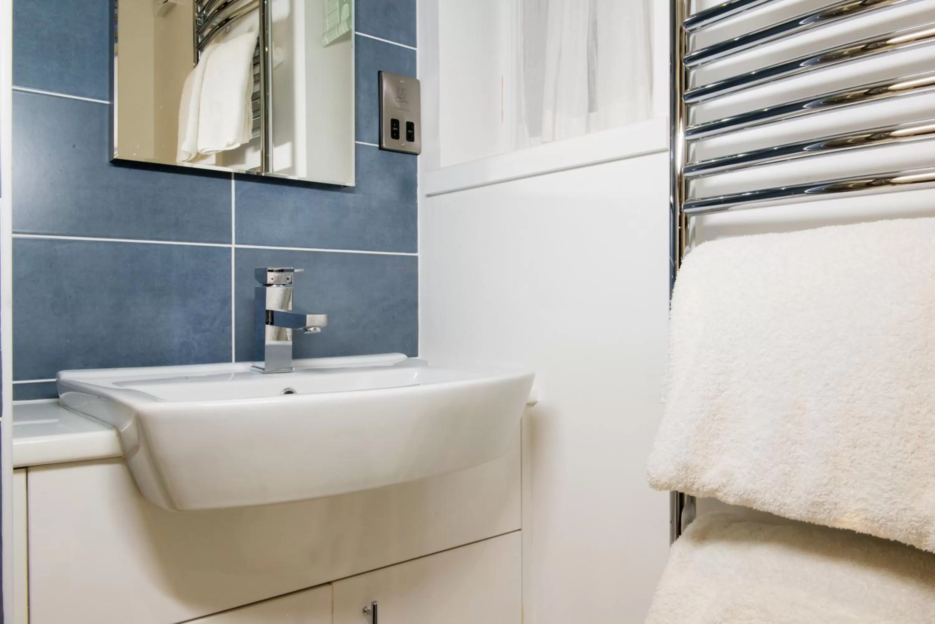 Bathroom in Portmeirion Village & Castell Deudraeth