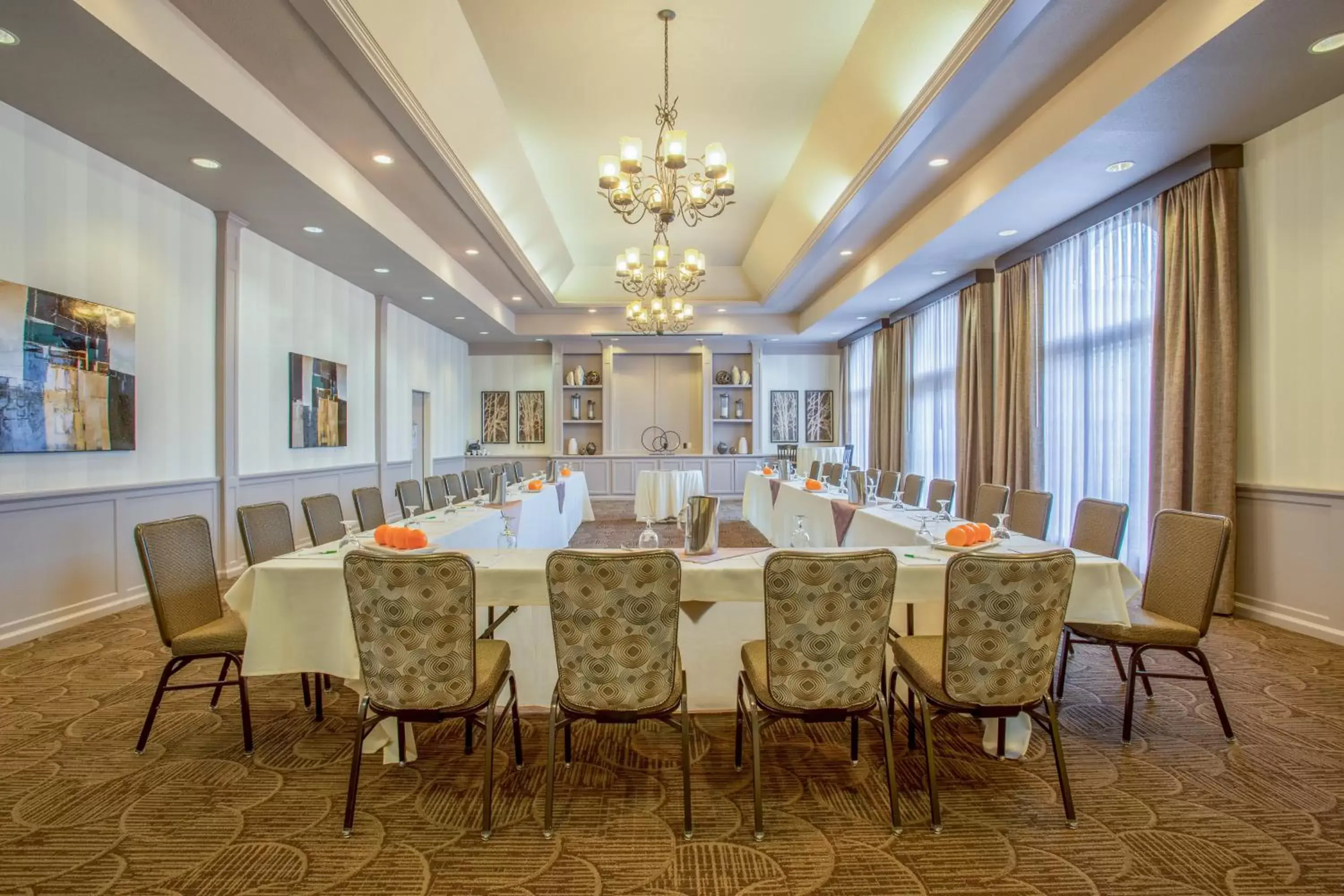 Meeting/conference room in Holiday Inn Auburn, an IHG Hotel