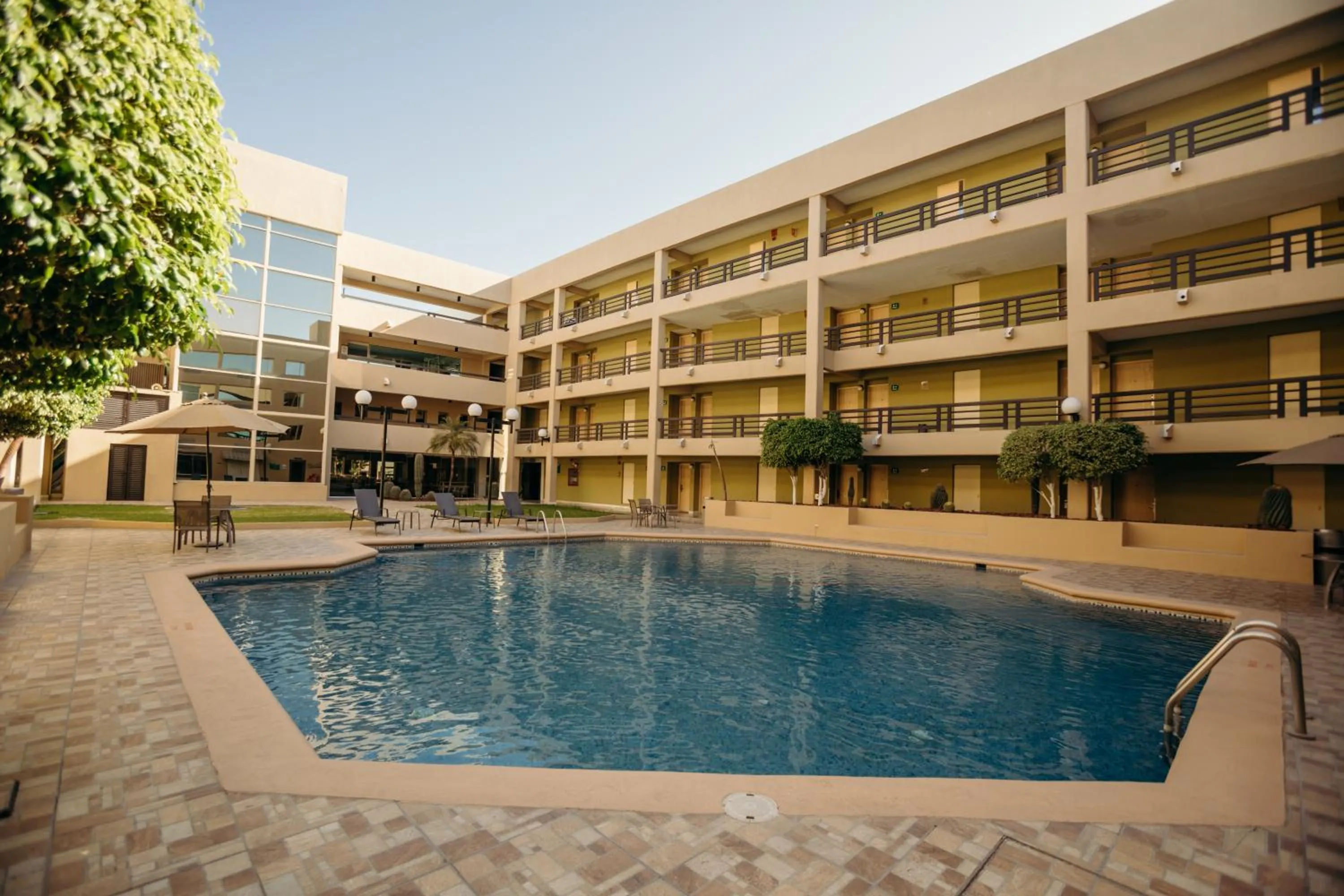 Swimming pool in Hotel Araiza Hermosillo