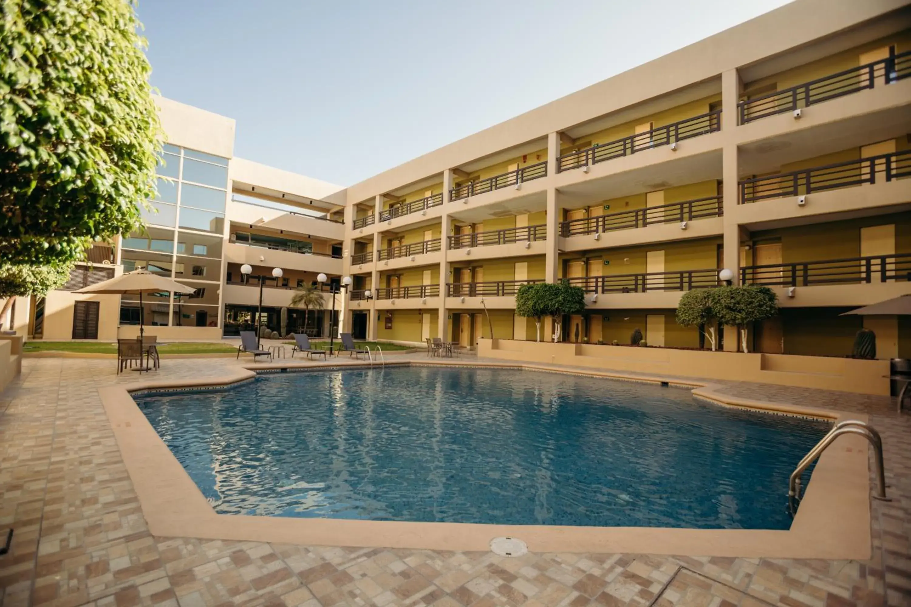 Swimming Pool in Hotel Araiza Hermosillo