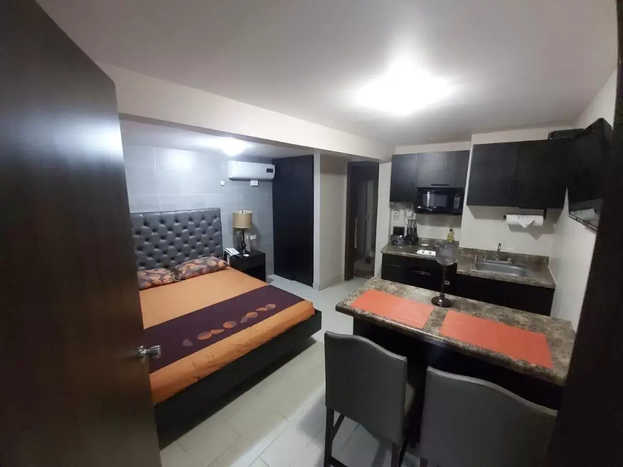 Kitchen/Kitchenette in Hoteles CC