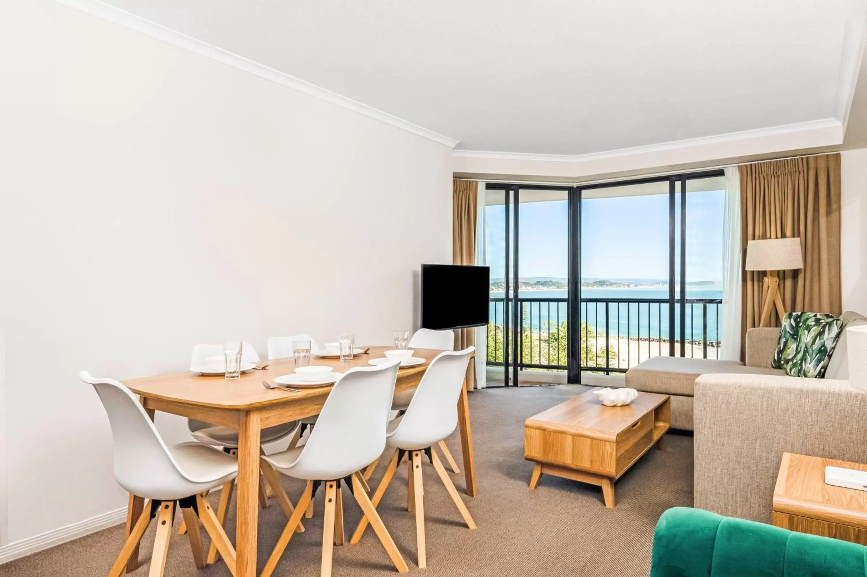 Living room in Mantra Coolangatta Beach