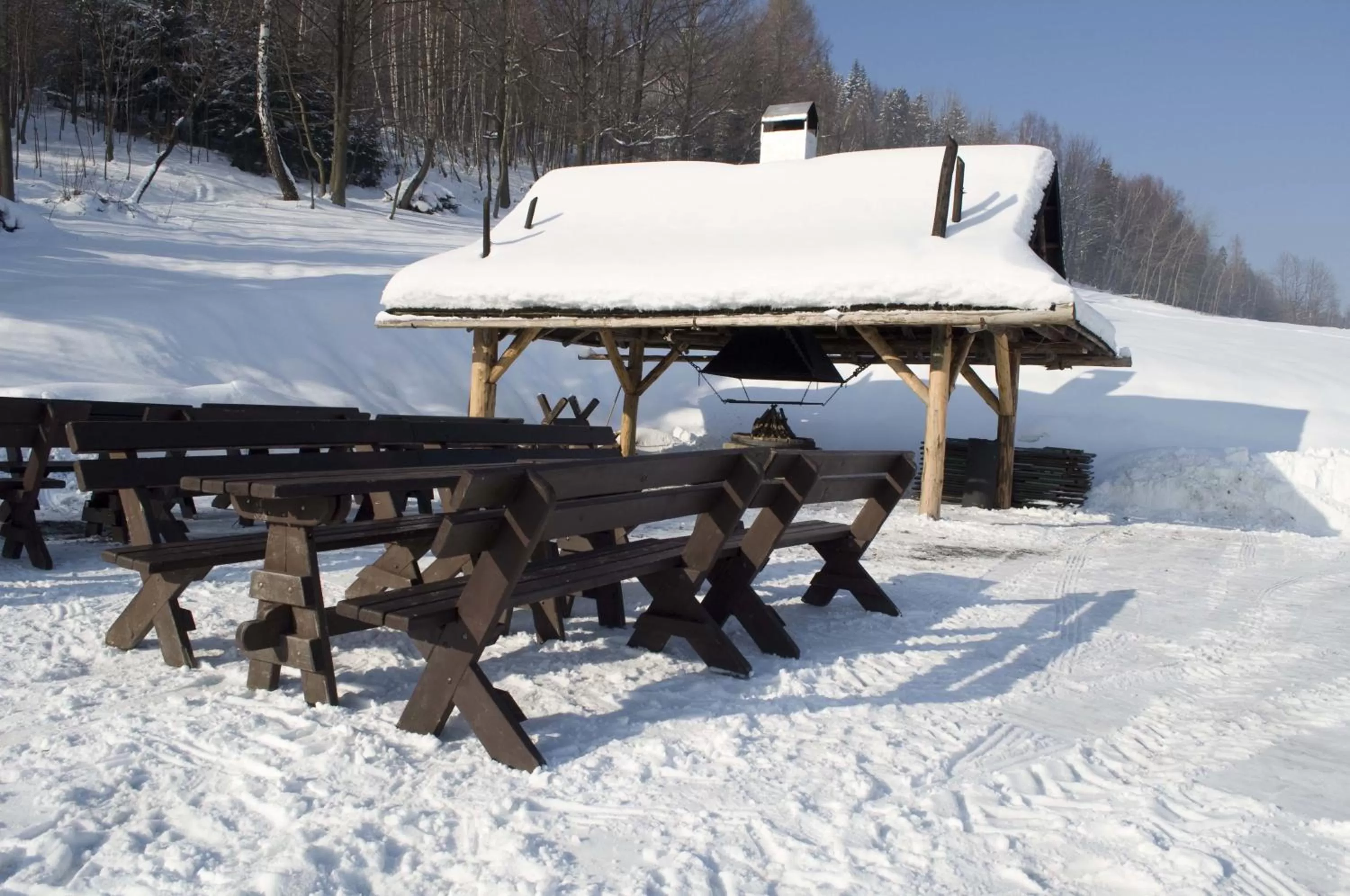 BBQ facilities in Hotel Zimnik Luksus Natury Spa & Wellness