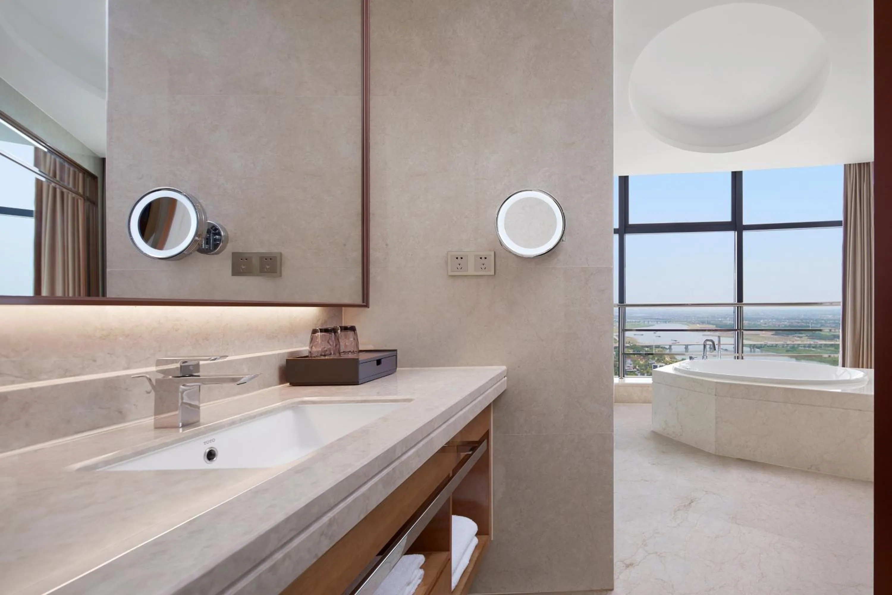 Bathroom in Sheraton Shaoxing Shangyu